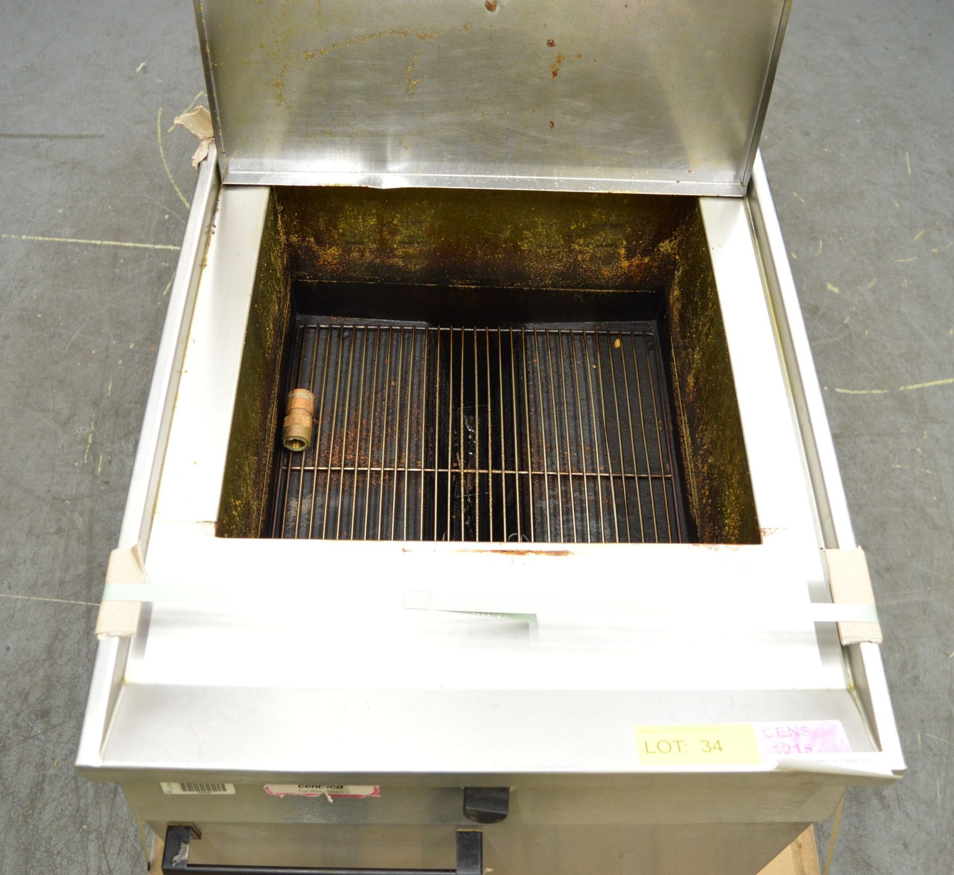 Falcon Double Gas Fryer 600mm - No Baskets - Image 5 of 9