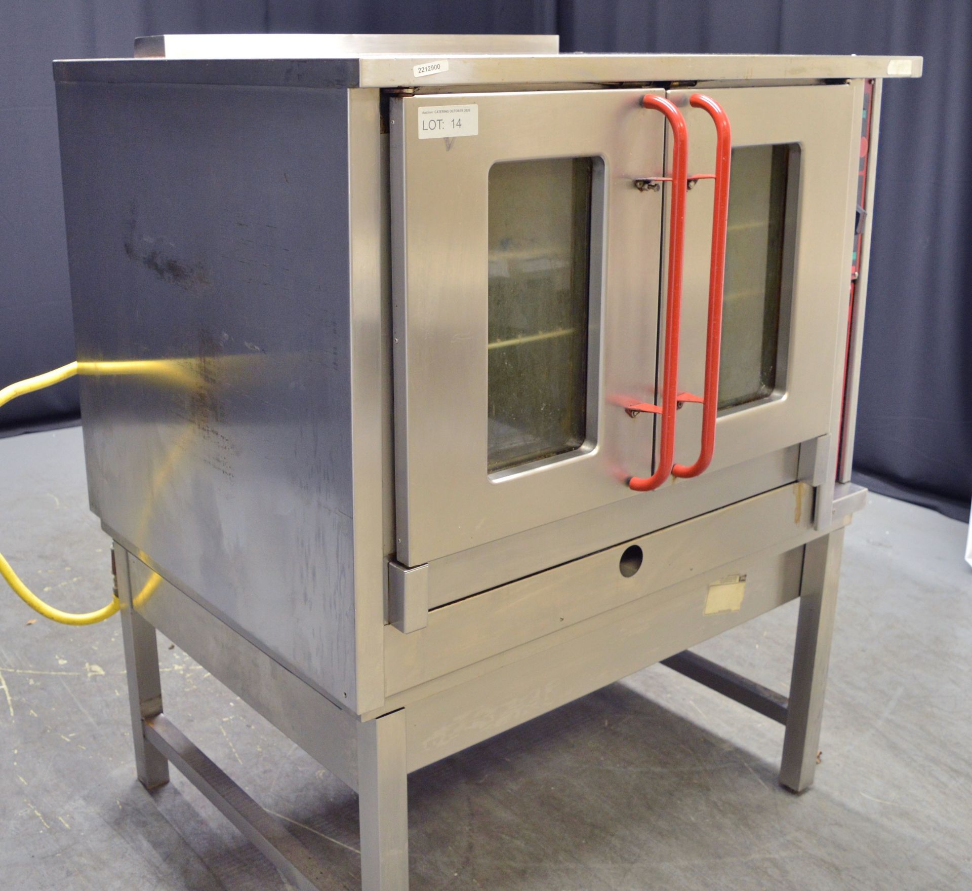 Bartlett Sabre Gas Convection Oven on Stainless Steel Unit- L1150 x W980 x H1450mm - Image 2 of 8