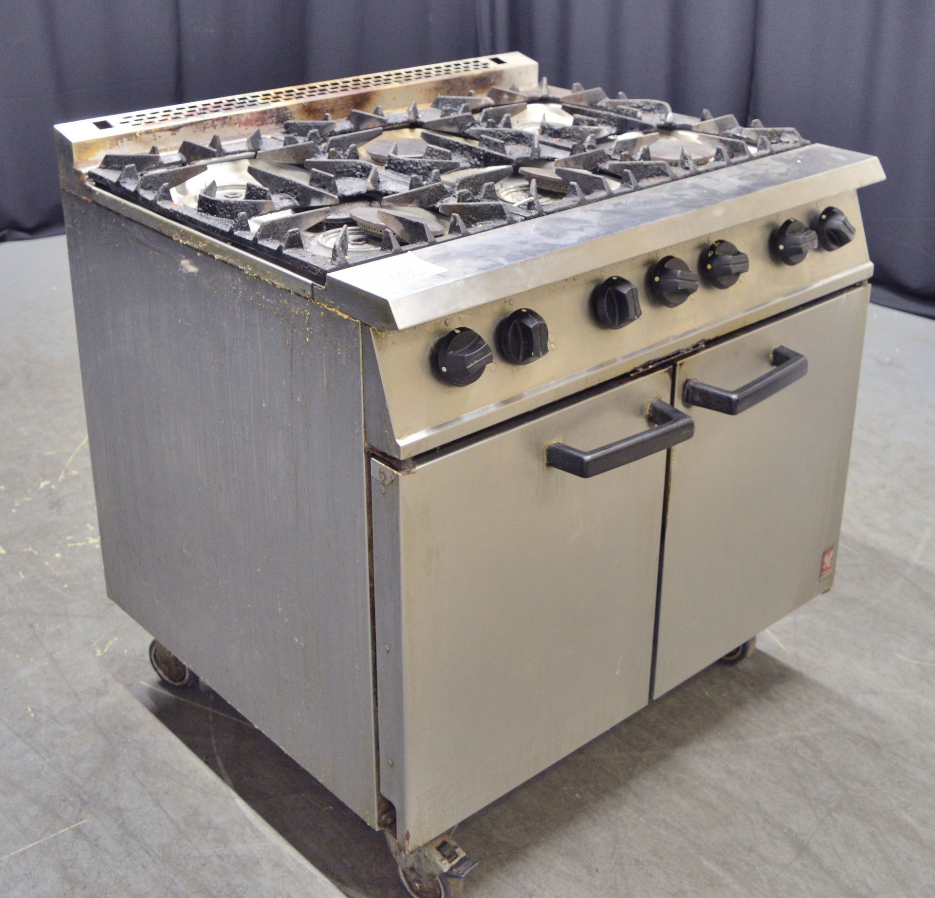 Falcon Dominator 6 Burner LPG Commercial Range Cooker with Castors - Image 2 of 7