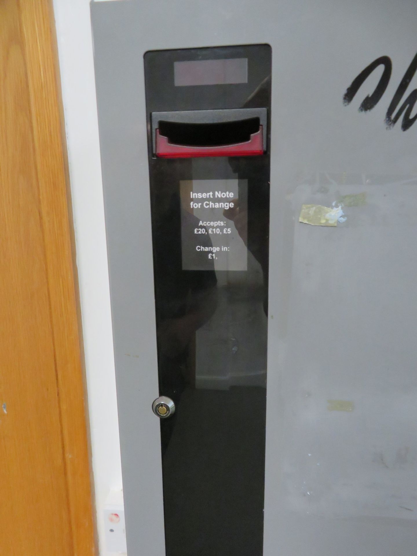 Scan Coin - Coin Exchange Machine. Wall Mounted. Buyer To Remove. - Image 2 of 6