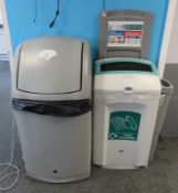 2x Waste/Recyclable Bins.