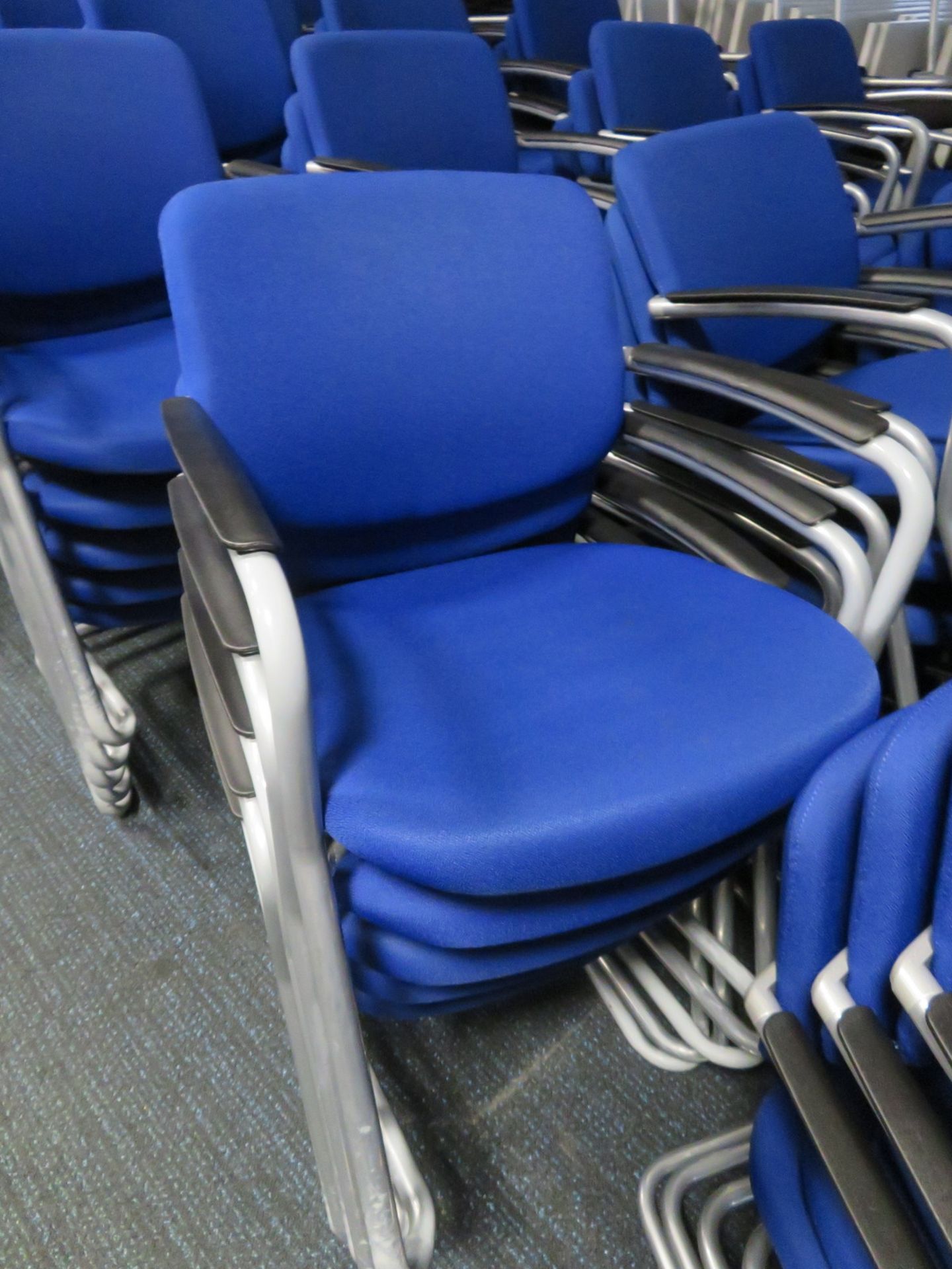 20x Blue Padded Office Chairs. - Image 2 of 2