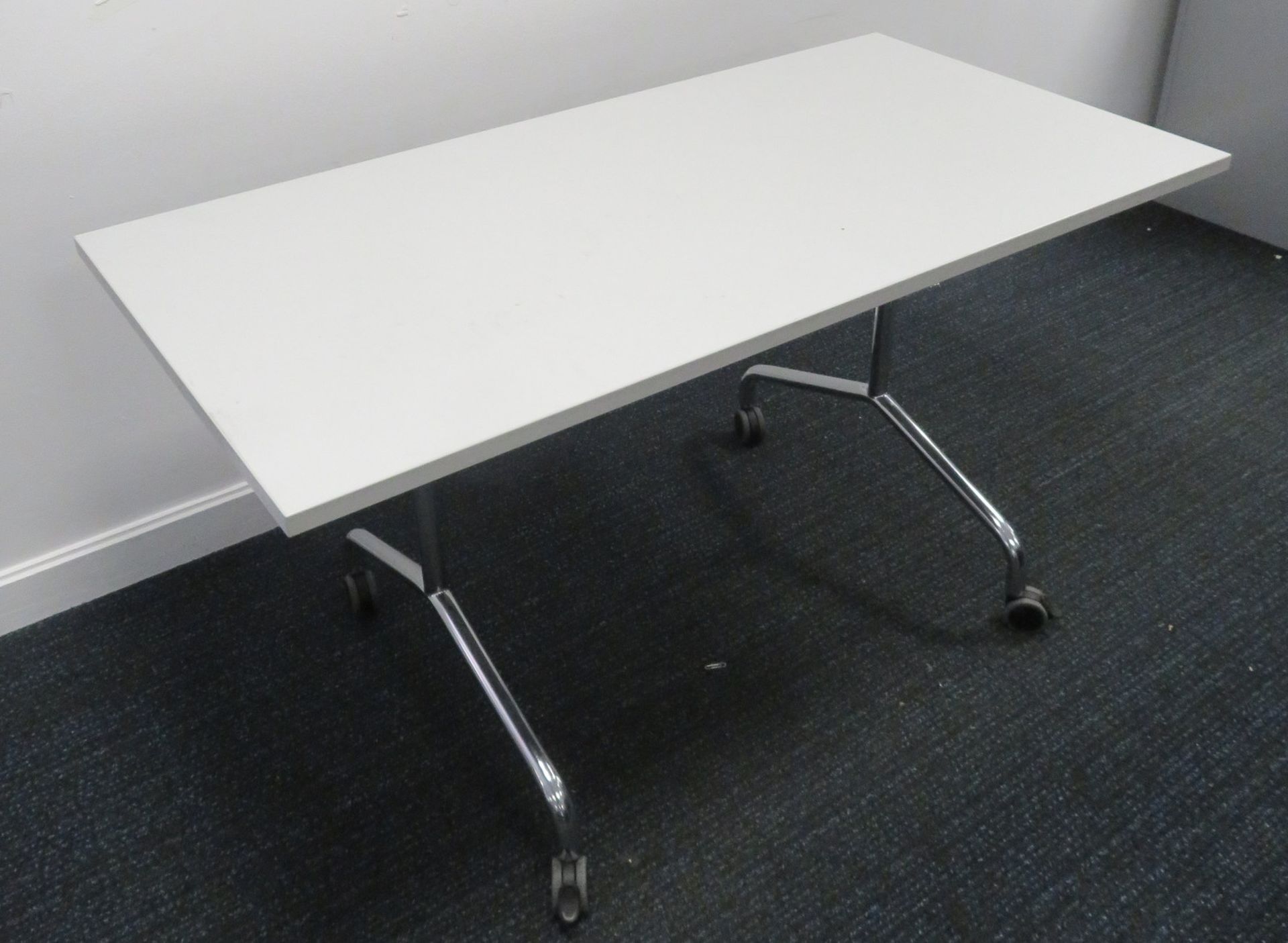 Grey Top Tiltable Office Desk. Dimensions: 1400x710x740mm (LxDxH)