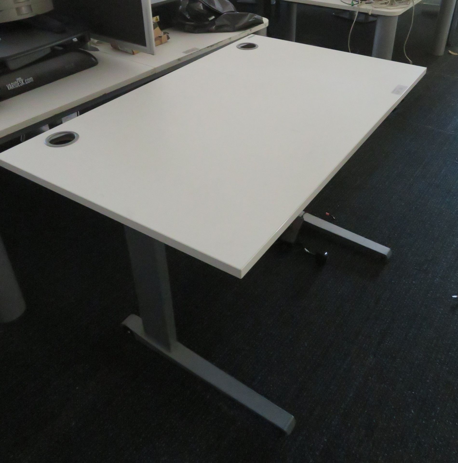 DK-6900 Electric Adjustable Height Desk. Dimensions: 1300x800x800mm. (LxDxH) - Image 2 of 2