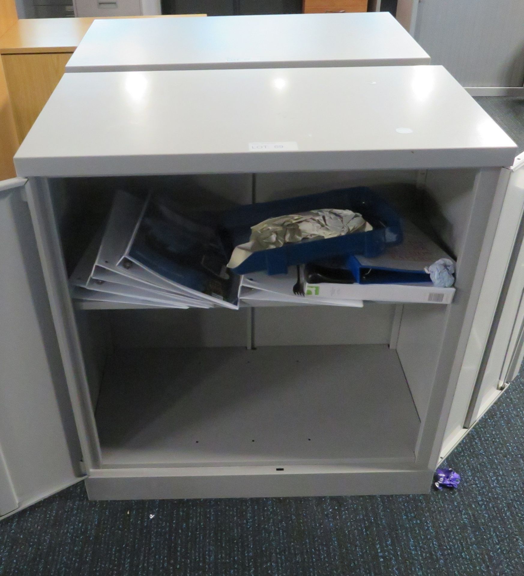 2x Metal Office Storage Cupboard. Dimensions: 920x480x1020mm (LxDxH) - Image 2 of 3