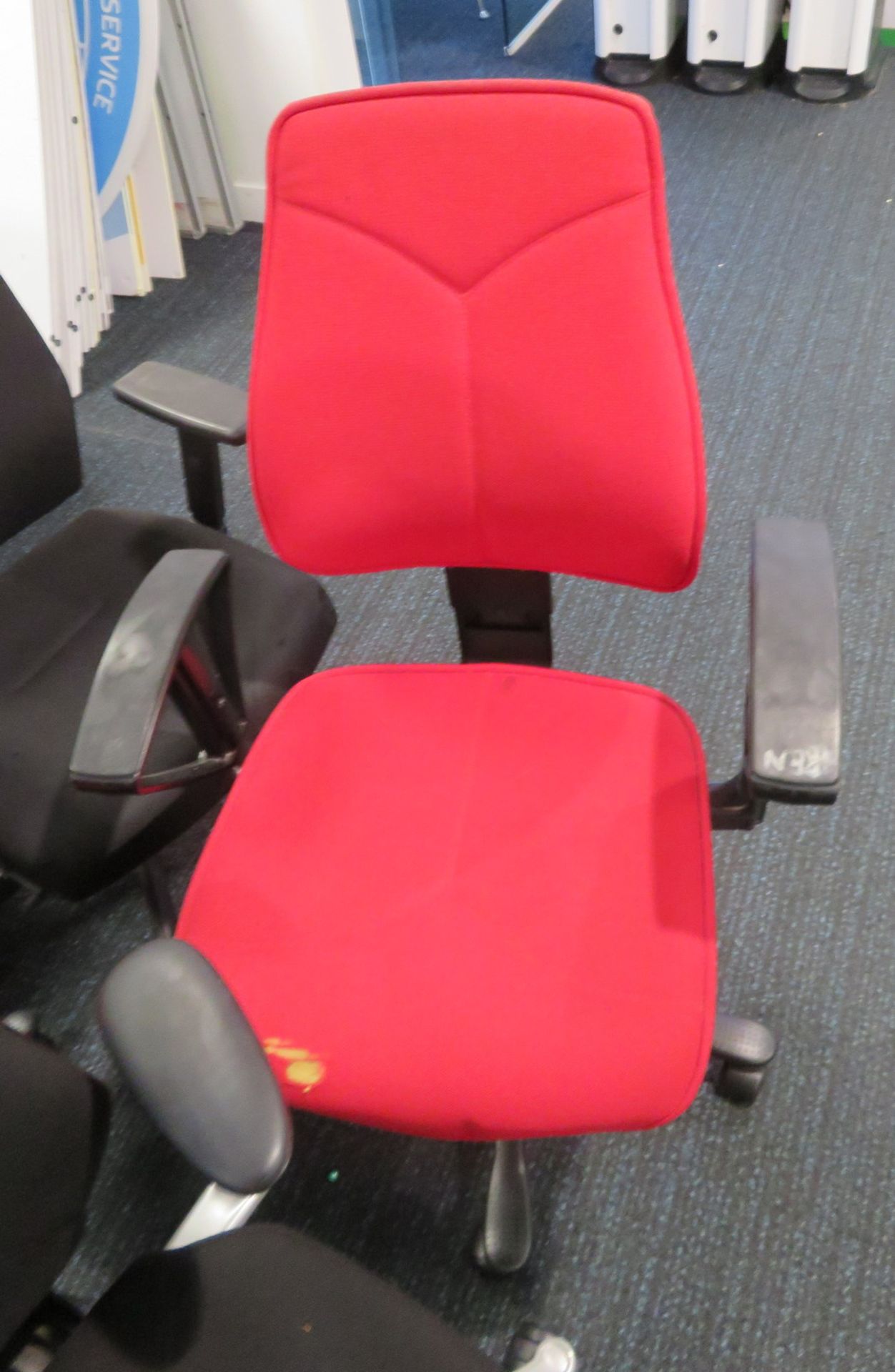 9x Various Office Swivel Chairs. Varying Condition. - Image 3 of 3