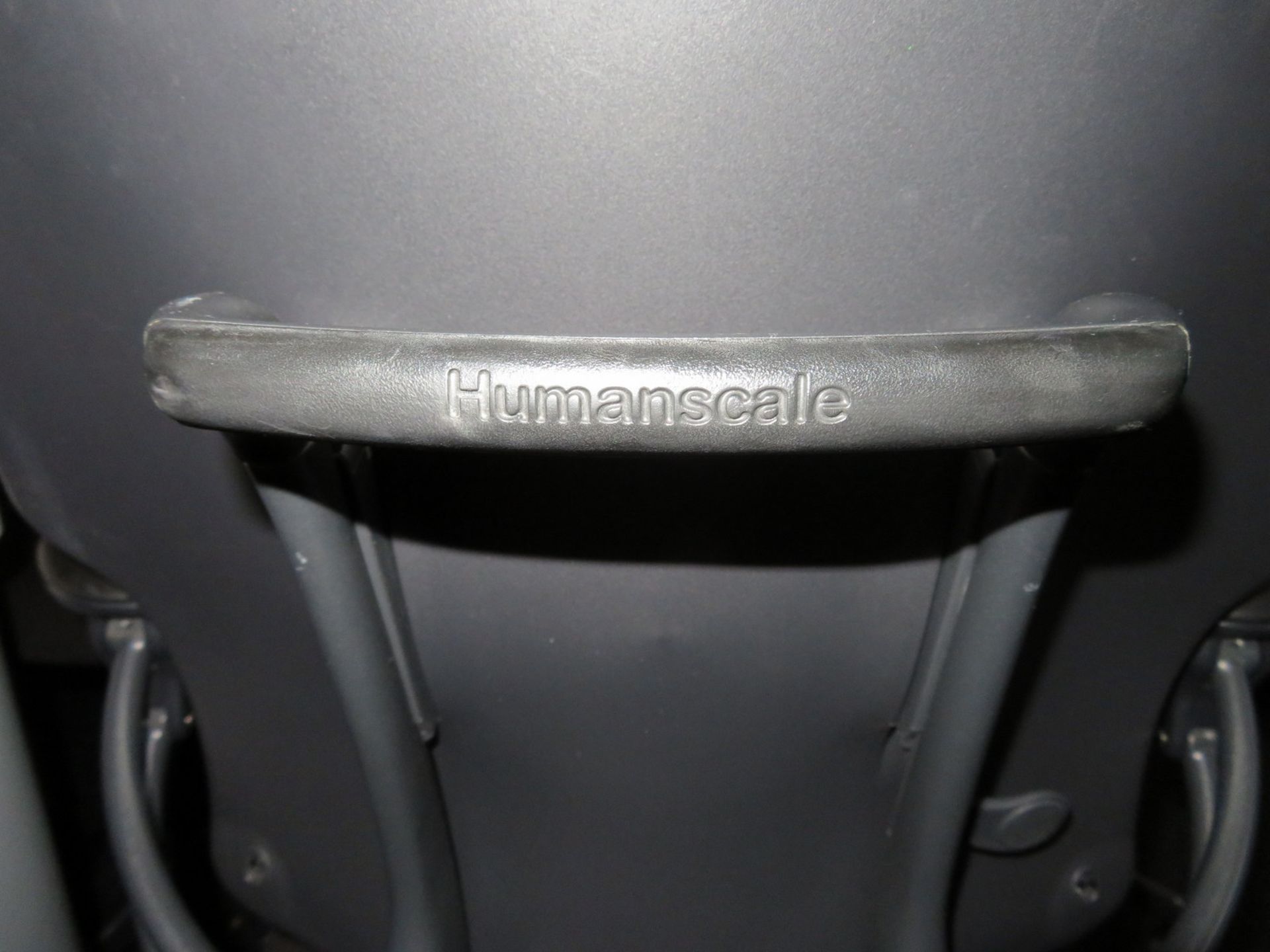 10x Humanscale Freedom Task Office Swivel Chairs. Varying Condition. - Image 4 of 4