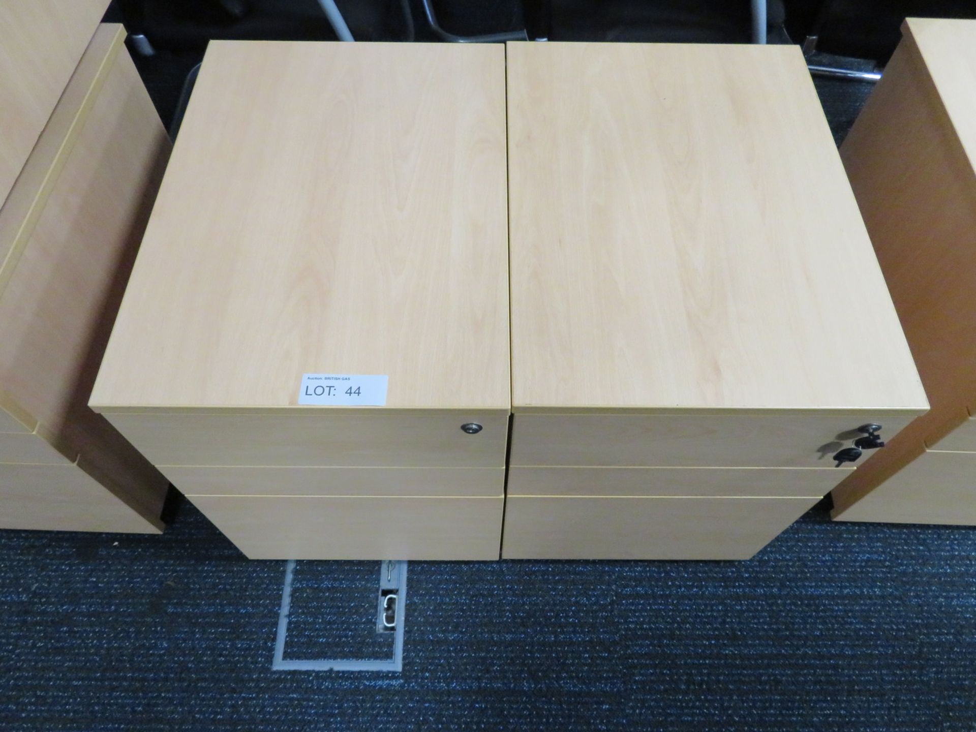 2x 3 Drawer Pedestal. Dimensions: 430x600x600mm (LxDxH)