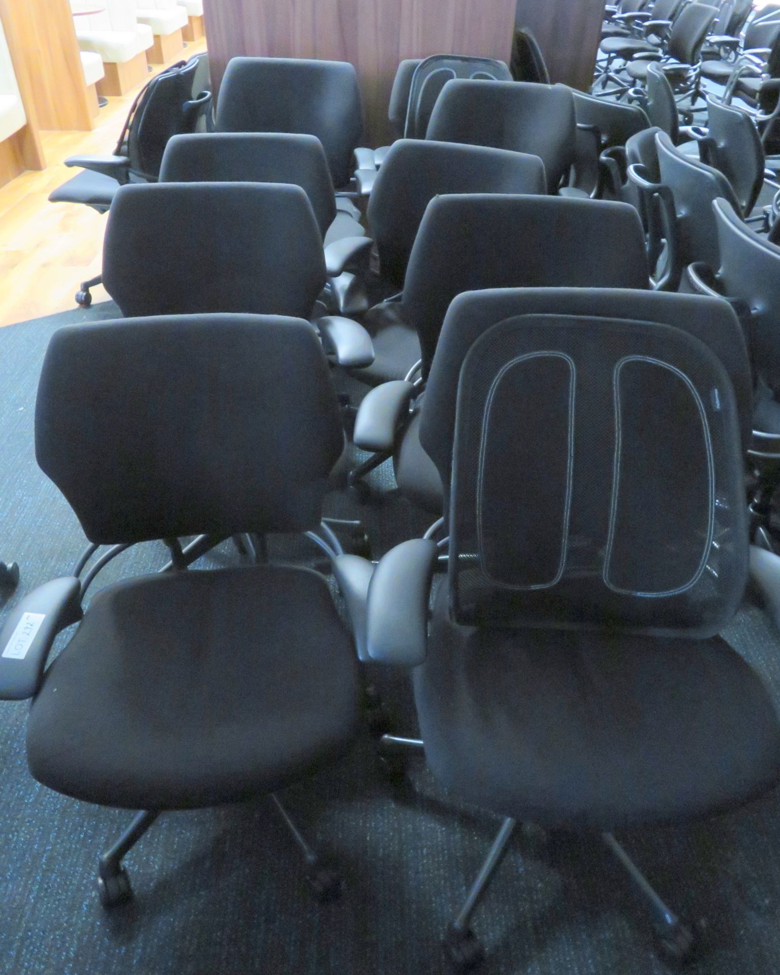 10x Humanscale Freedom Task Office Swivel Chairs. Varying Condition.