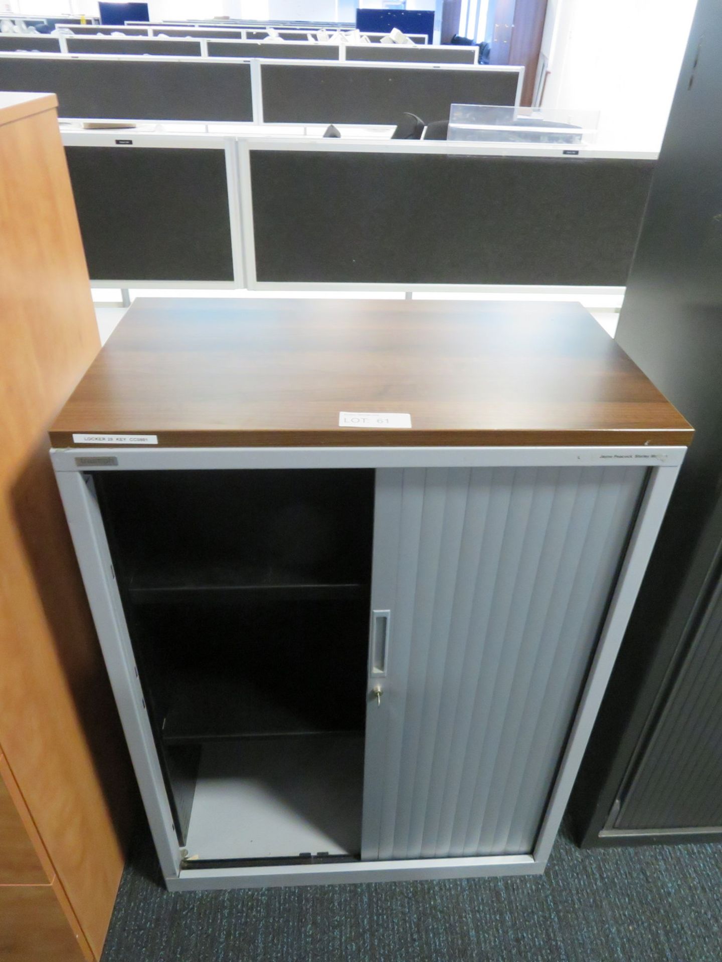 Triumph Office Storage Cupboard. Dimensions: 800x470x1100mm (LxDxH) - Image 2 of 2