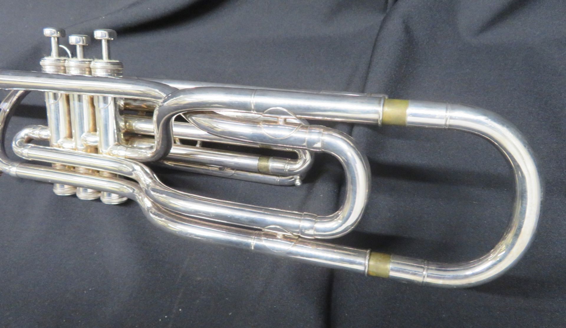 Boosey & Hawkes Besson 700 London tenor fanfare trumpet with case. Serial number: 707-721126. - Image 4 of 18