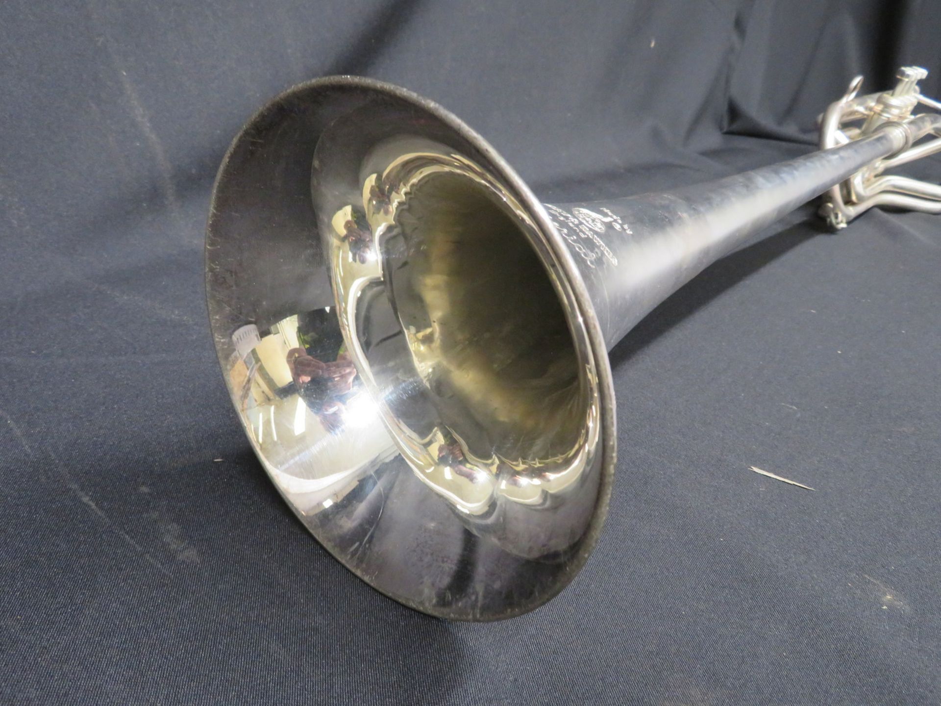Boosey & Hawkes Imperial bass fanfare trumpet with case. Serial number: 632450. - Image 11 of 17
