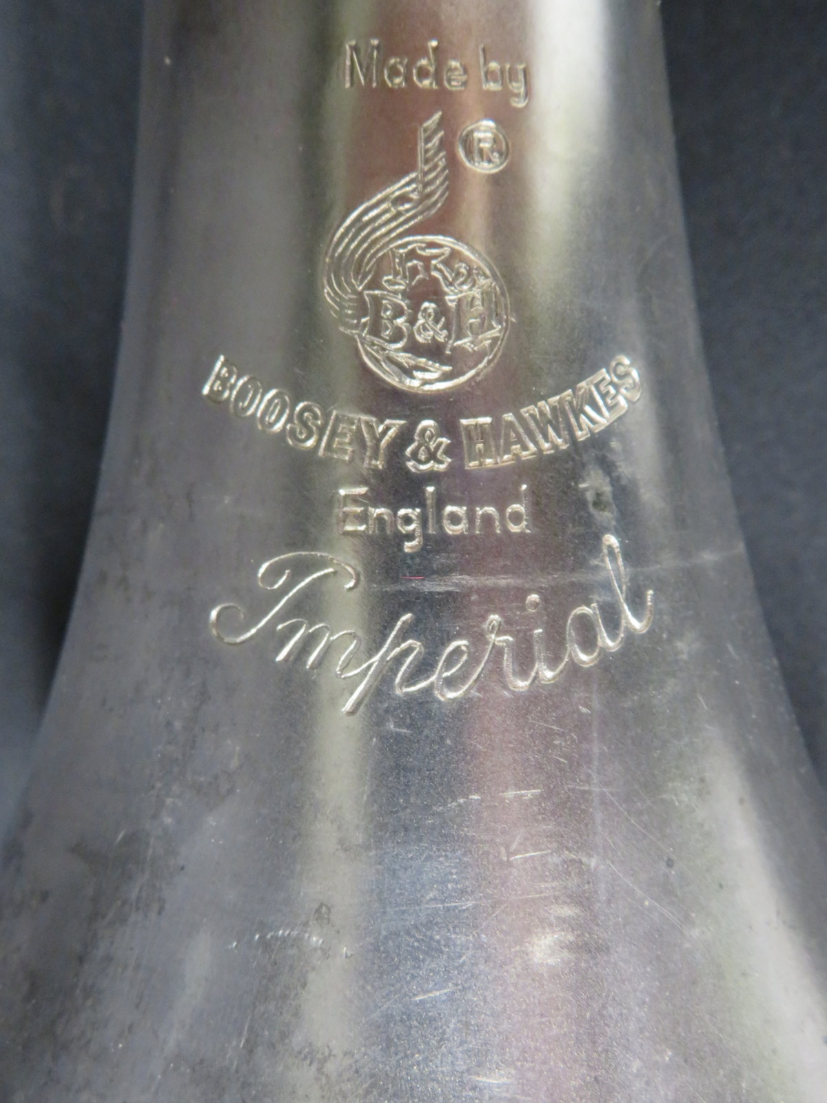 Boosey & Hawkes Imperial bass fanfare trumpet with case. Serial number: 632450. - Image 9 of 17