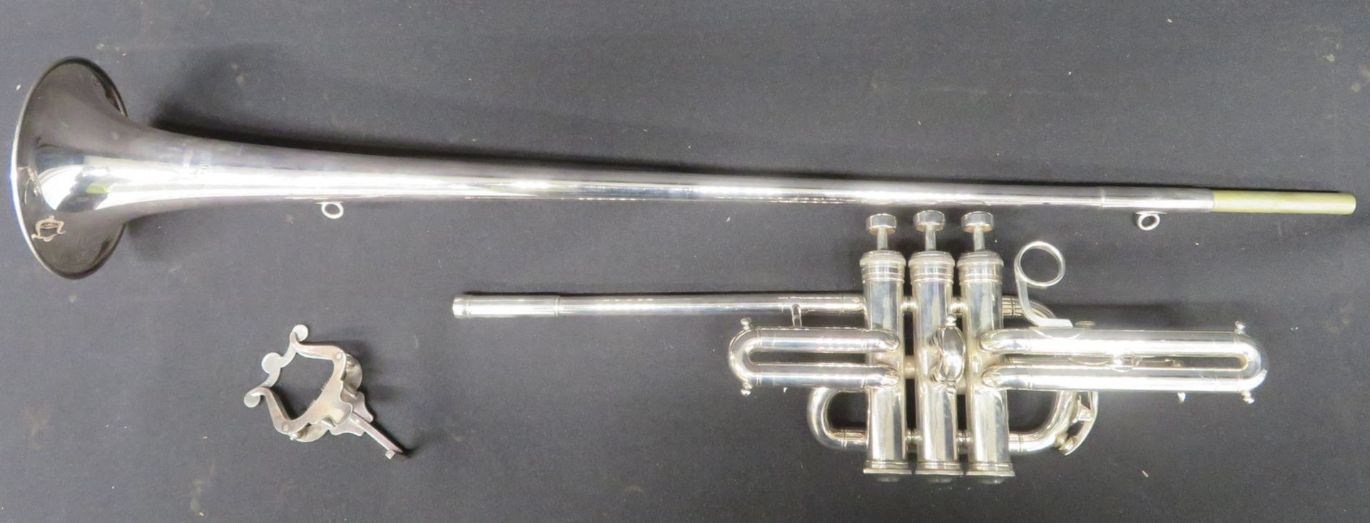 Boosey & Hawkes Imperial Besson fanfare trumpet with case. Serial number: 706-702334. - Bild 14 aus 16