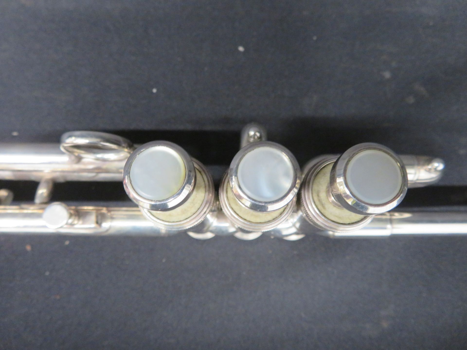 Boosey & Hawkes Imperial fanfare trumpet with case. Serial number: 705-670079. - Bild 8 aus 17