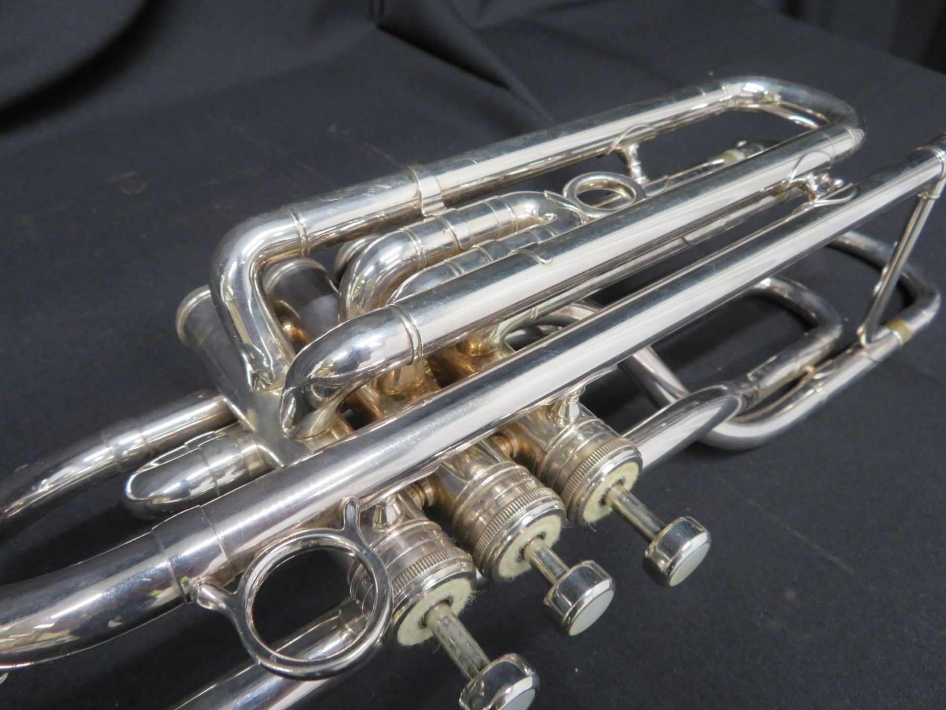 Boosey & Hawkes Besson 700 London tenor fanfare trumpet with case. Serial number: 707-721126. - Image 15 of 18