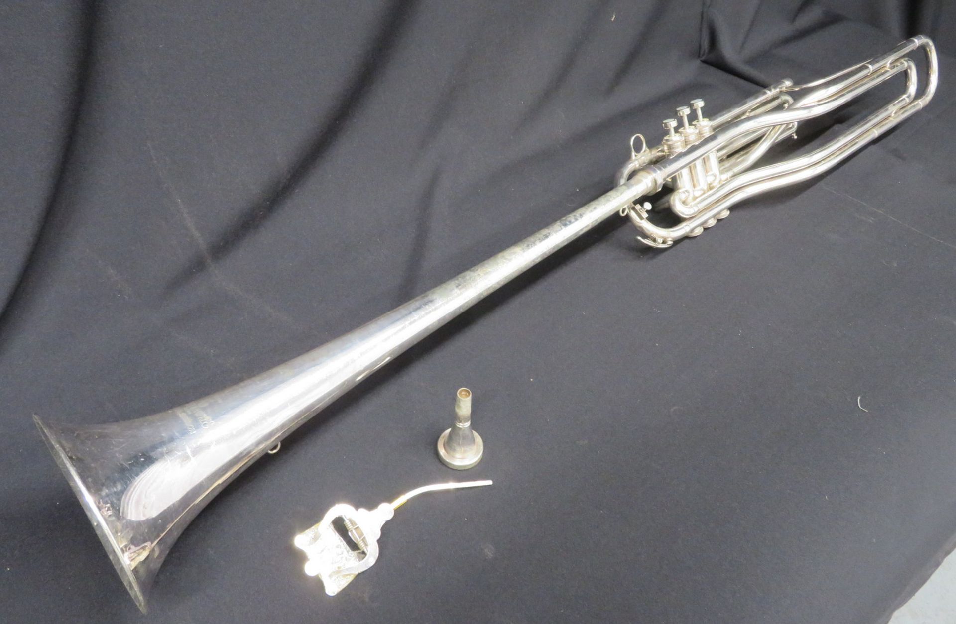 Boosey & Hawkes Imperial Besson bass fanfare trumpet with case. Serial number: 708-670089. - Image 4 of 18