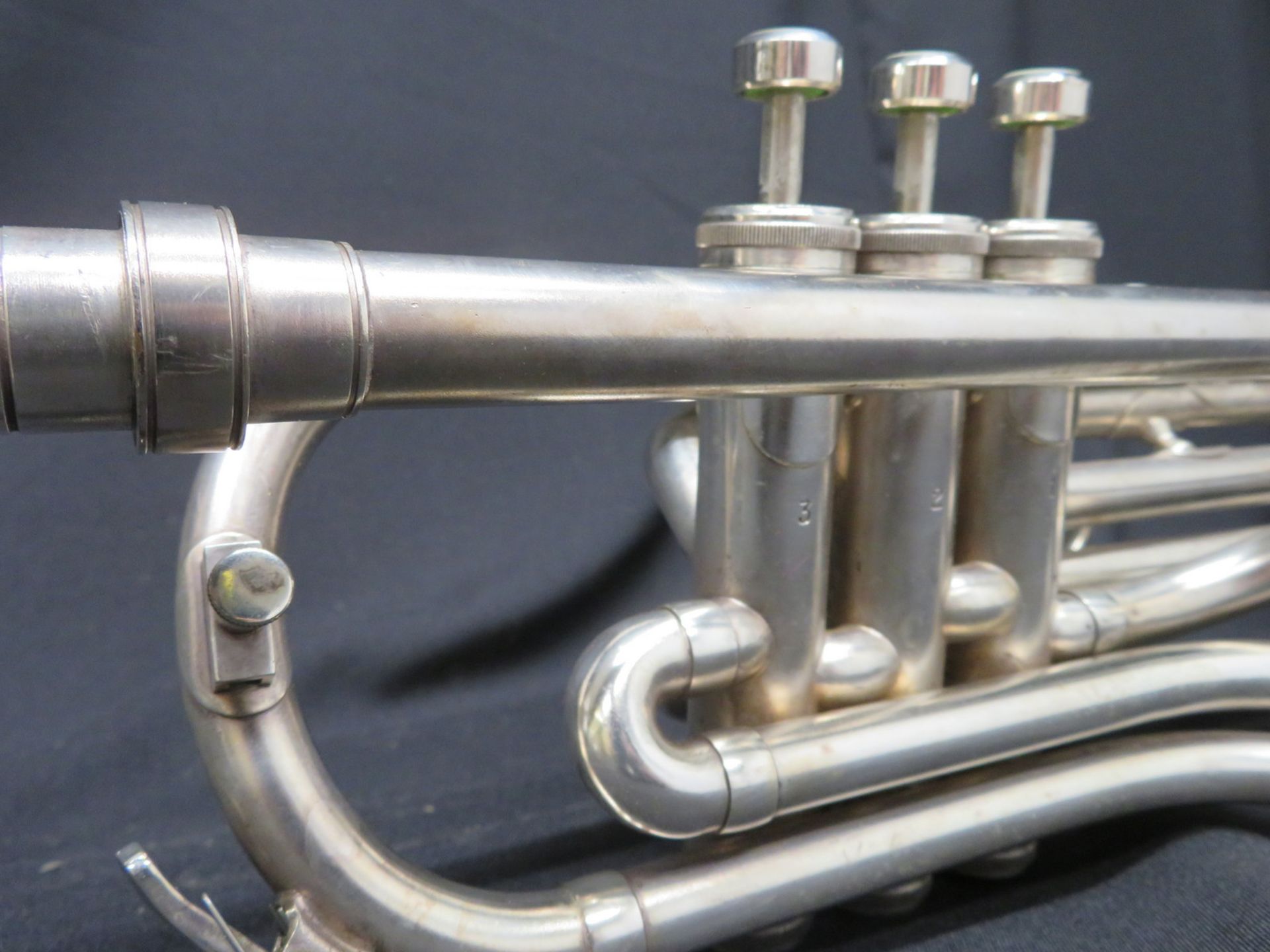 Boosey & Hawkes Imperial tenor fanfare trumpet with case. Serial number: 524098. - Bild 7 aus 20