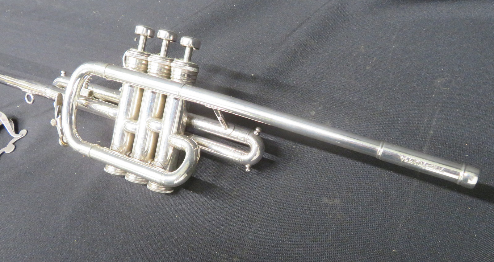 Boosey & Hawkes Imperial Besson fanfare trumpet with case. Serial number: 706-702334. - Image 5 of 16