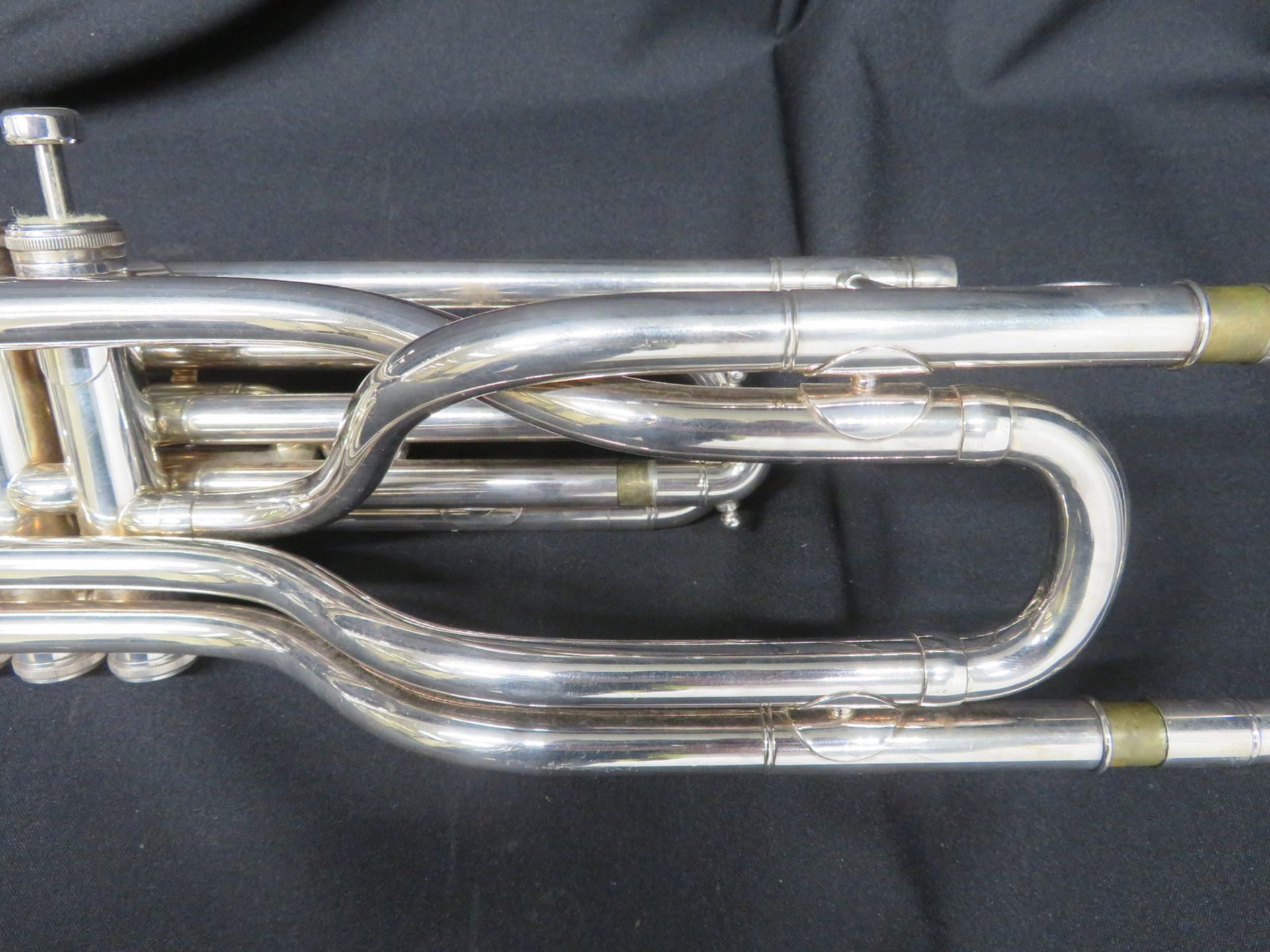 Boosey & Hawkes Besson 700 London tenor fanfare trumpet with case. Serial number: 707-721126. - Image 5 of 18