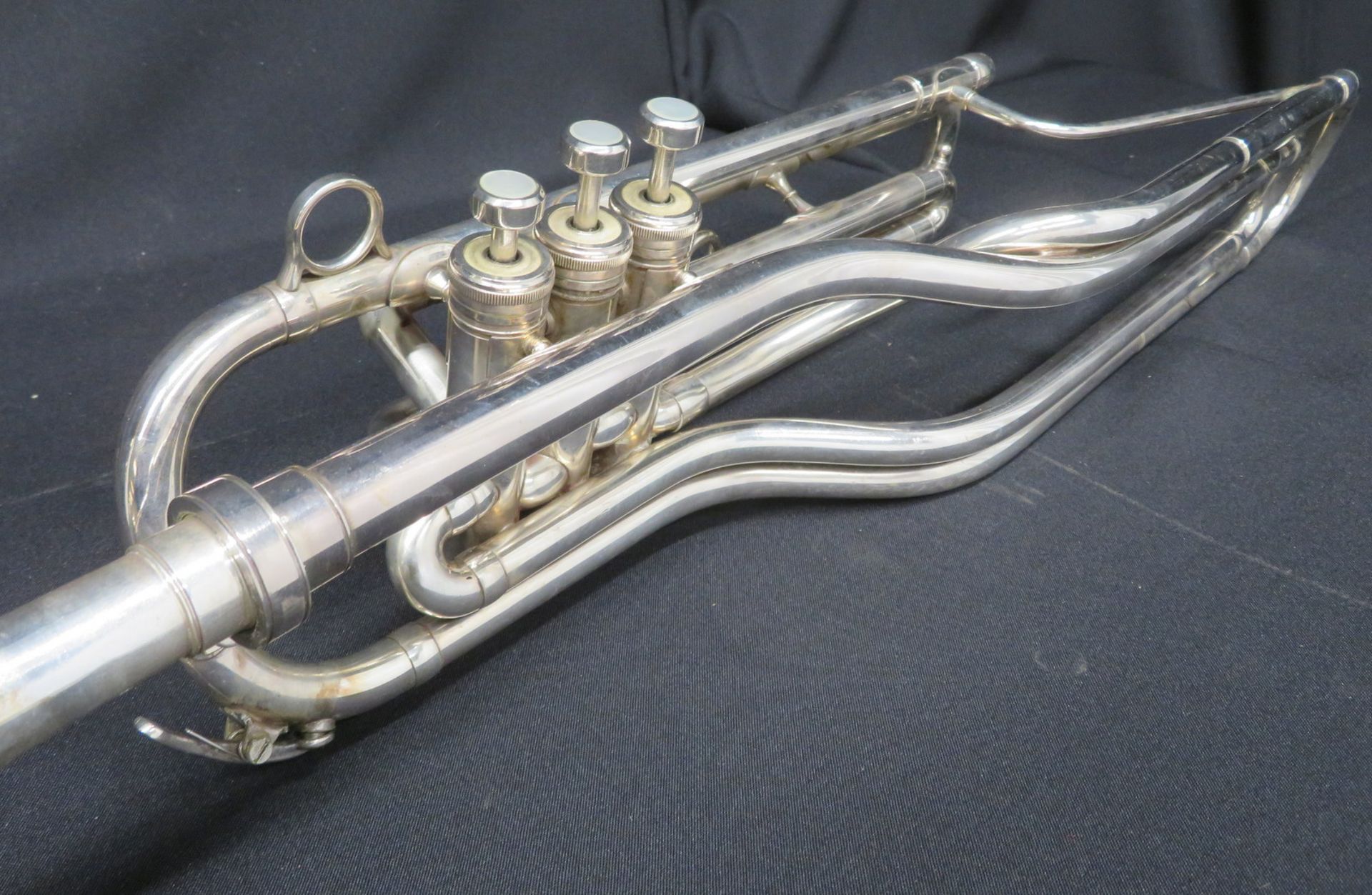 Boosey & Hawkes Imperial Besson bass fanfare trumpet with case. Serial number: 708-670089. - Image 8 of 18