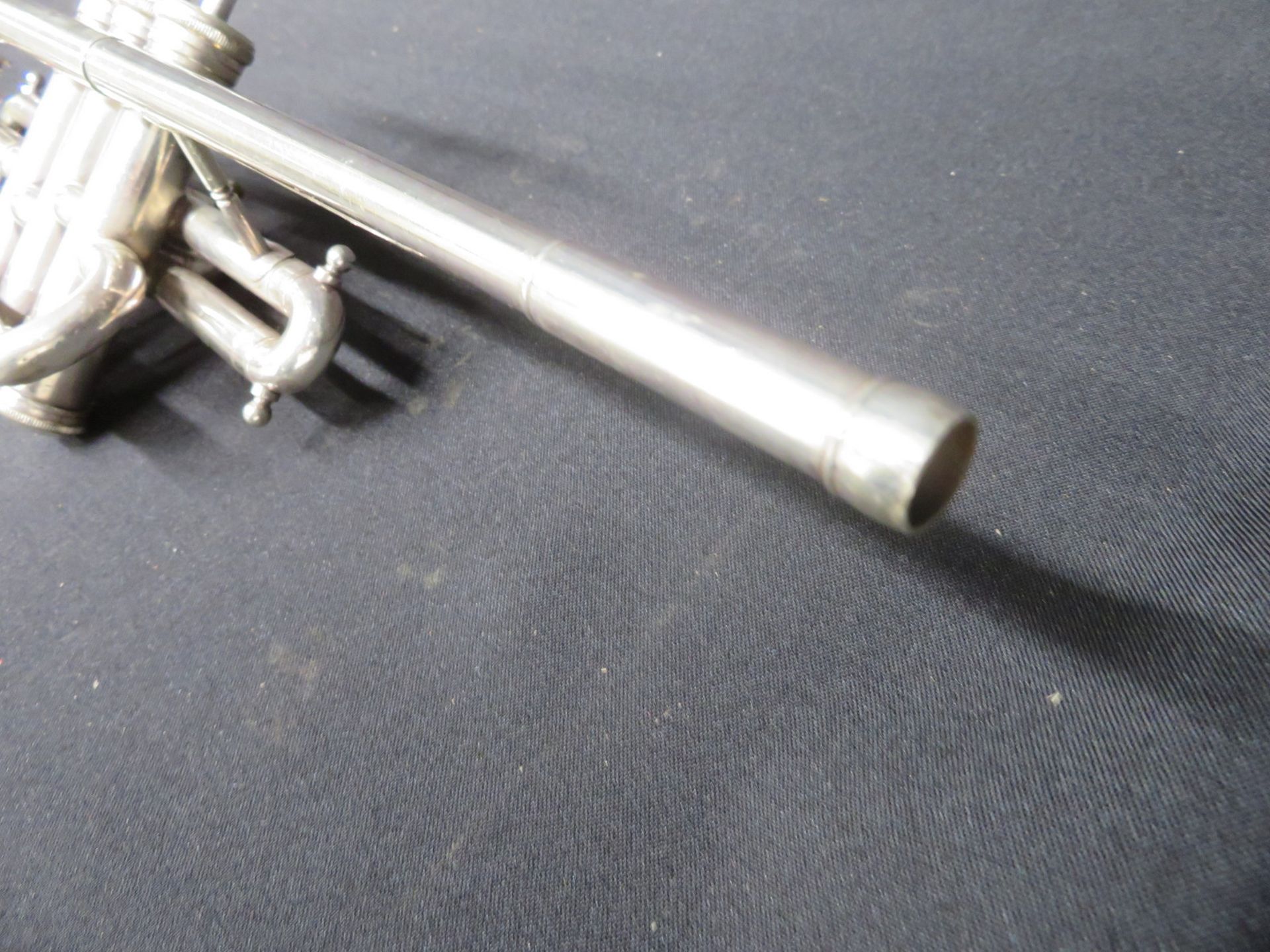 Boosey & Hawkes Imperial fanfare trumpet with case. Serial number: 514759. - Bild 7 aus 18