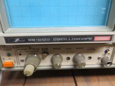 Iwatsu SS-6122 Oscilloscope 100MHz