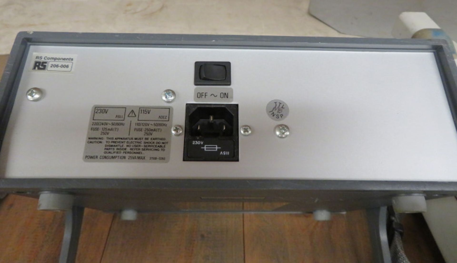 Thurlby Thandar TG210 2MHz Function Generator (No Power Cable) - Image 3 of 3