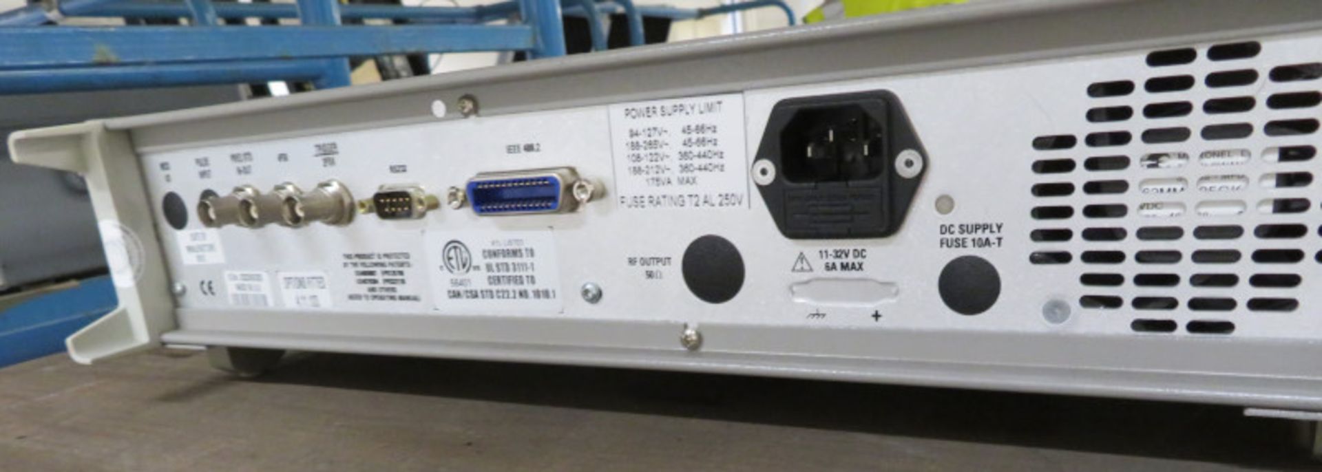 IFR 2025 9kHz - 2.51GHz Signal Generator (No Power Cable) - Image 4 of 4