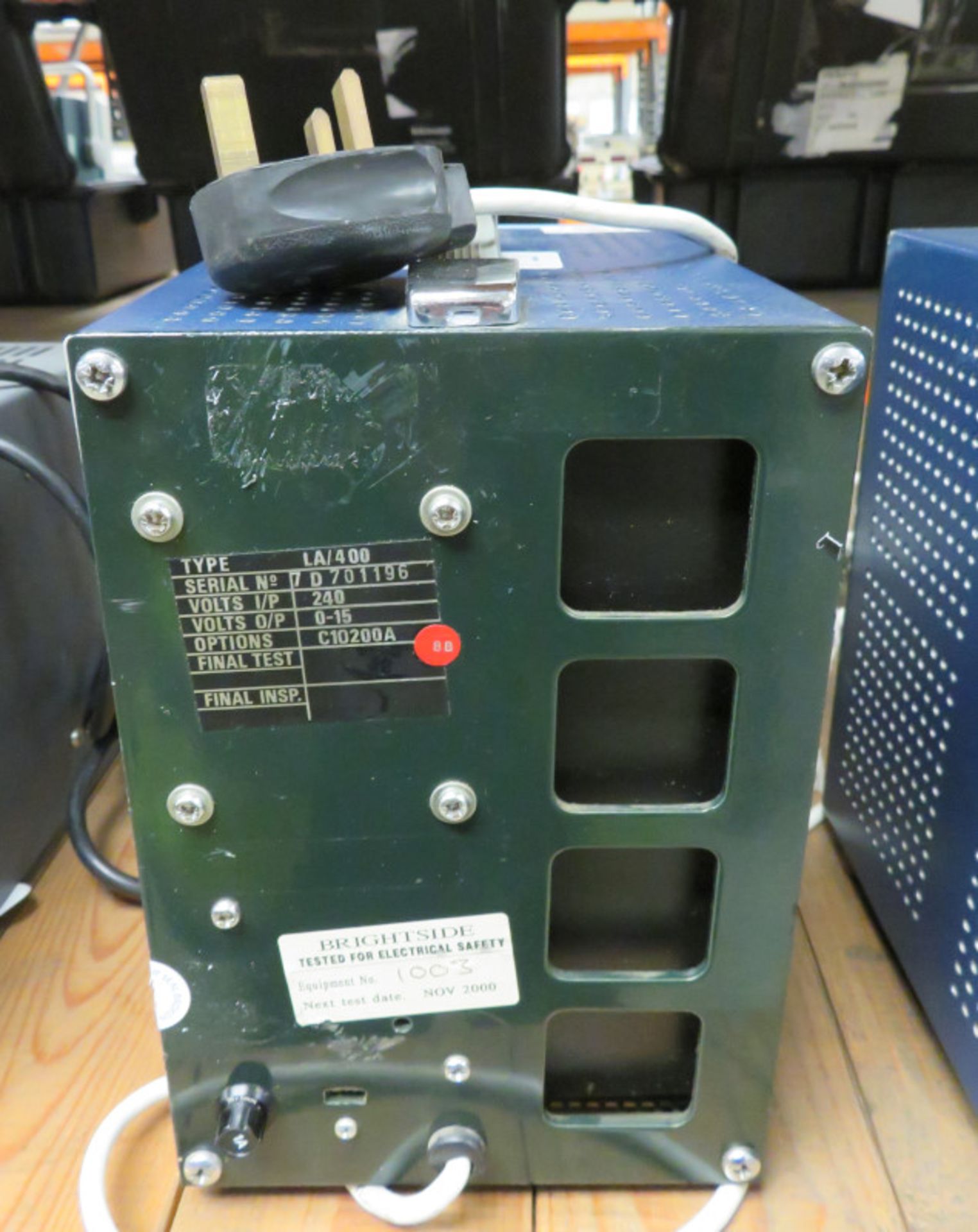 Coutant LA 400.2 Bench Power Supply - Image 3 of 4