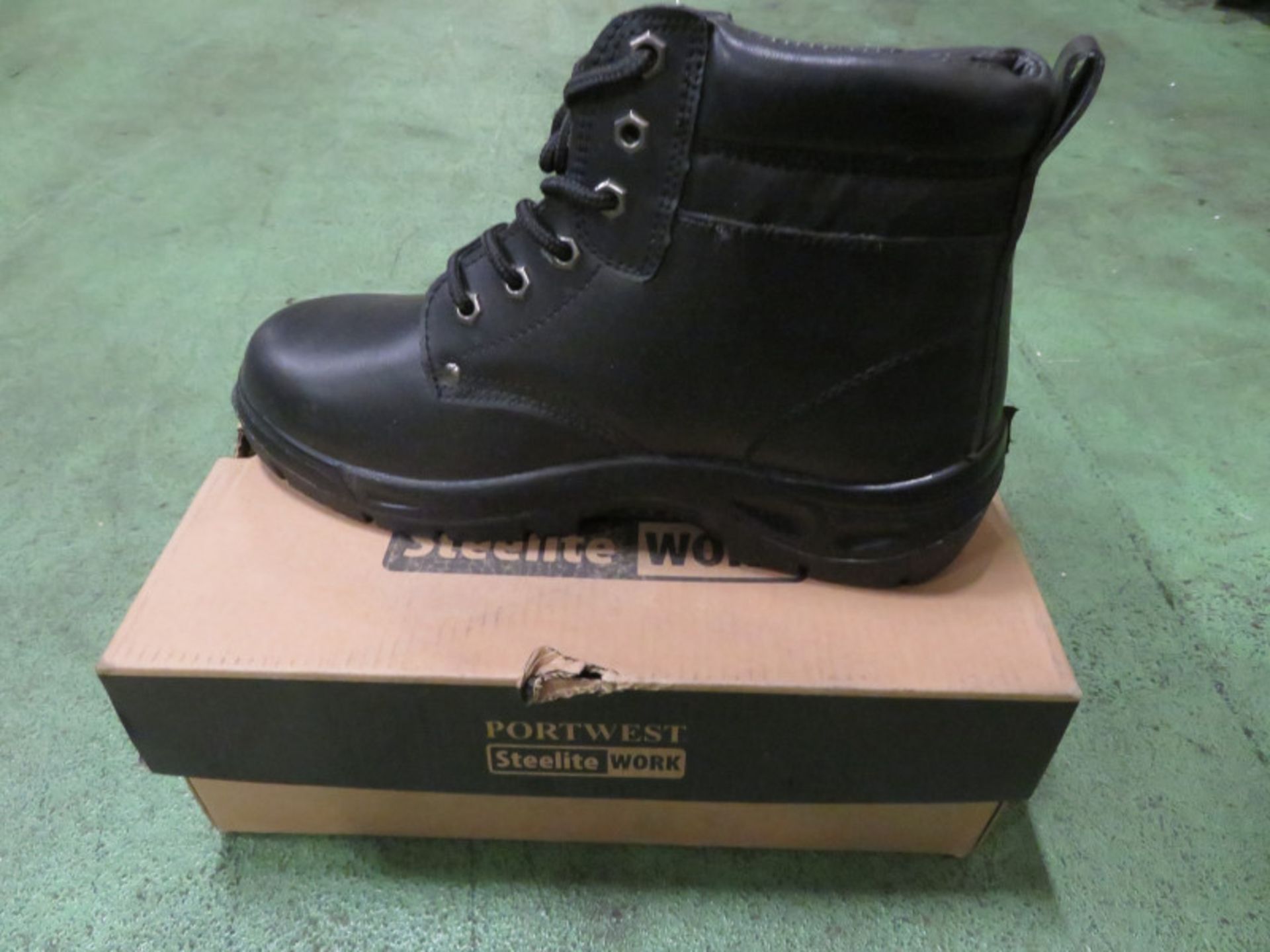 Portwest safety steelite boot FW03 - 6.5UK 40euro