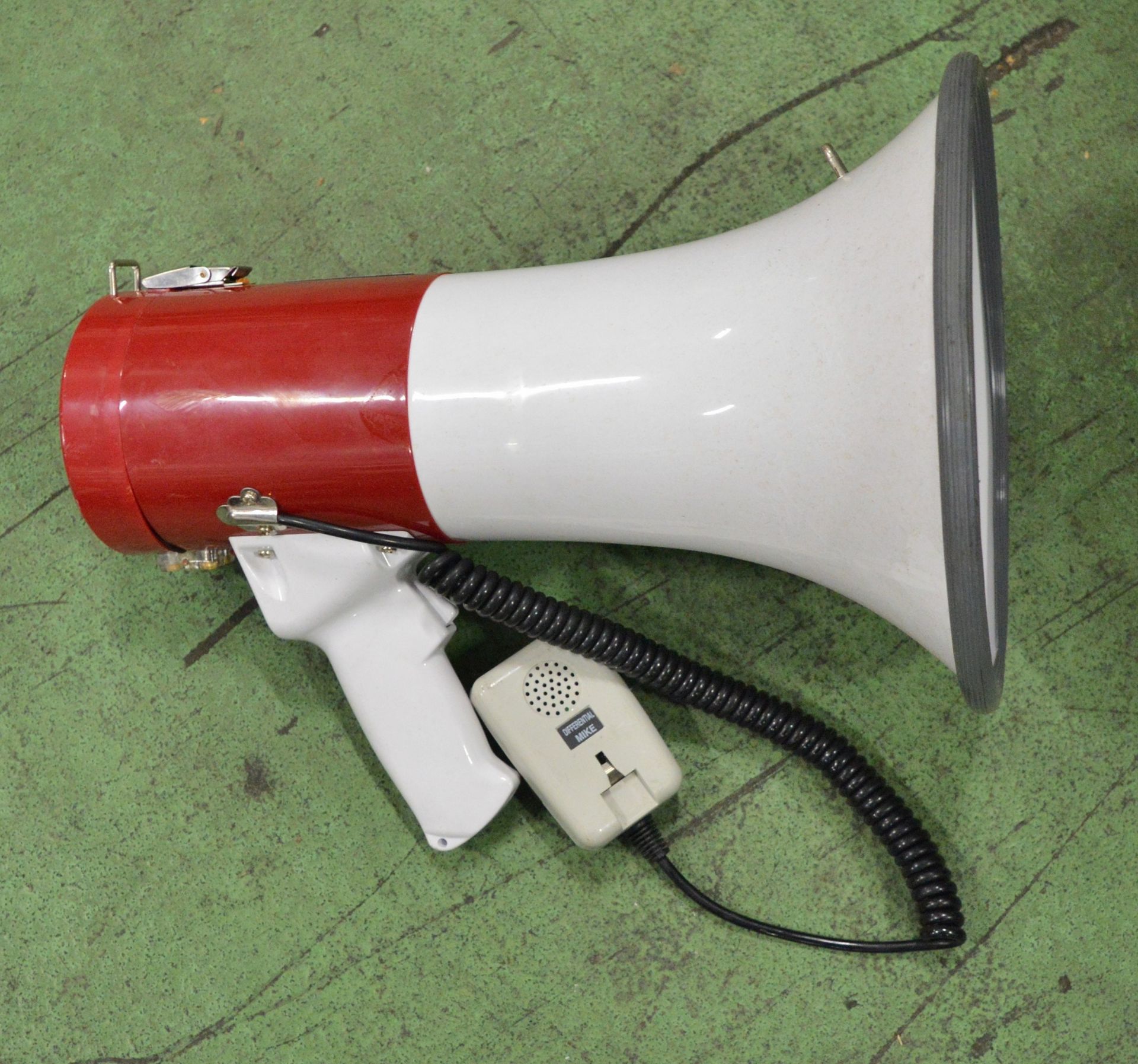 UM-1 Megaphone