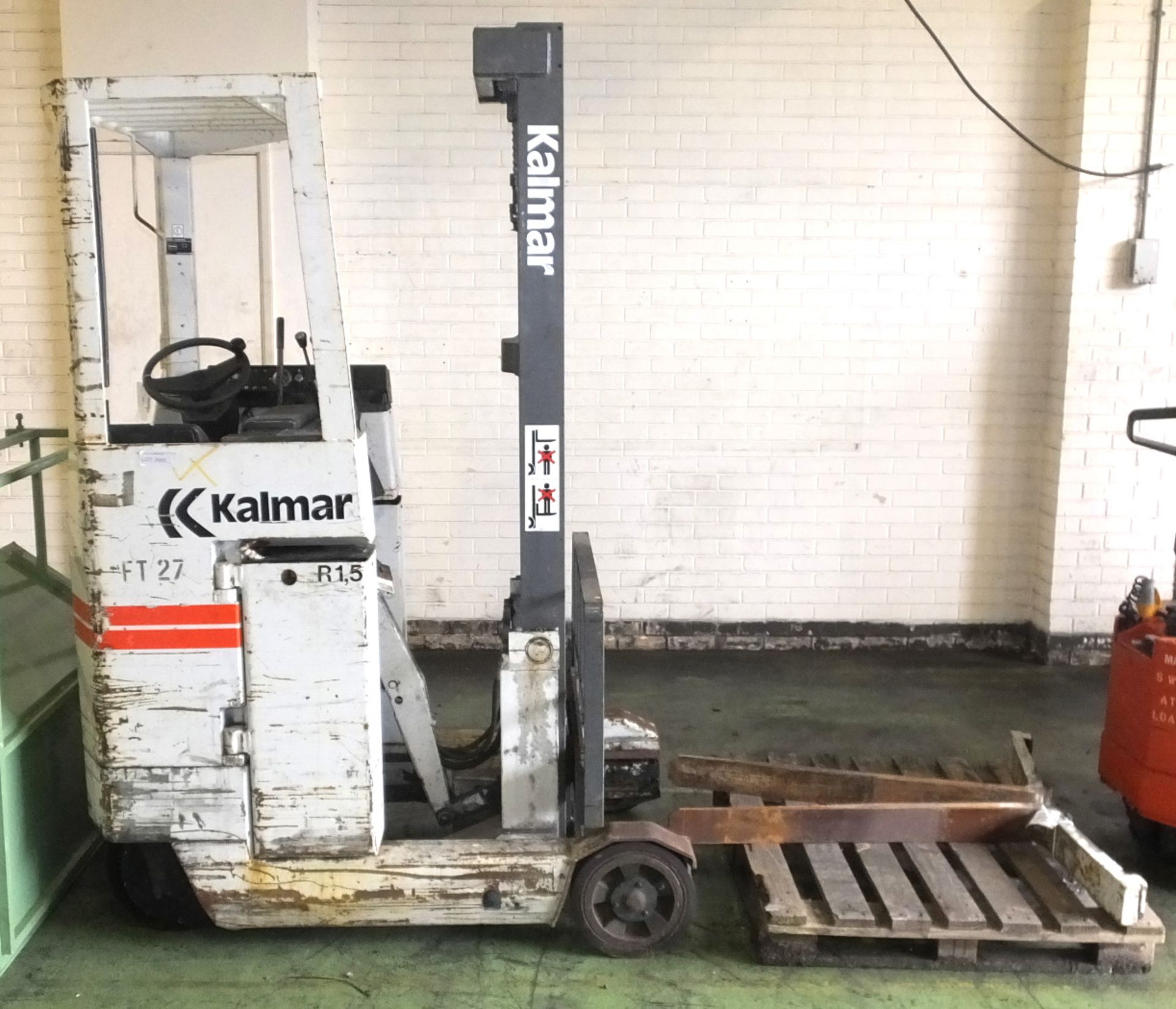 Kalmar FT 27 Forklift Truck