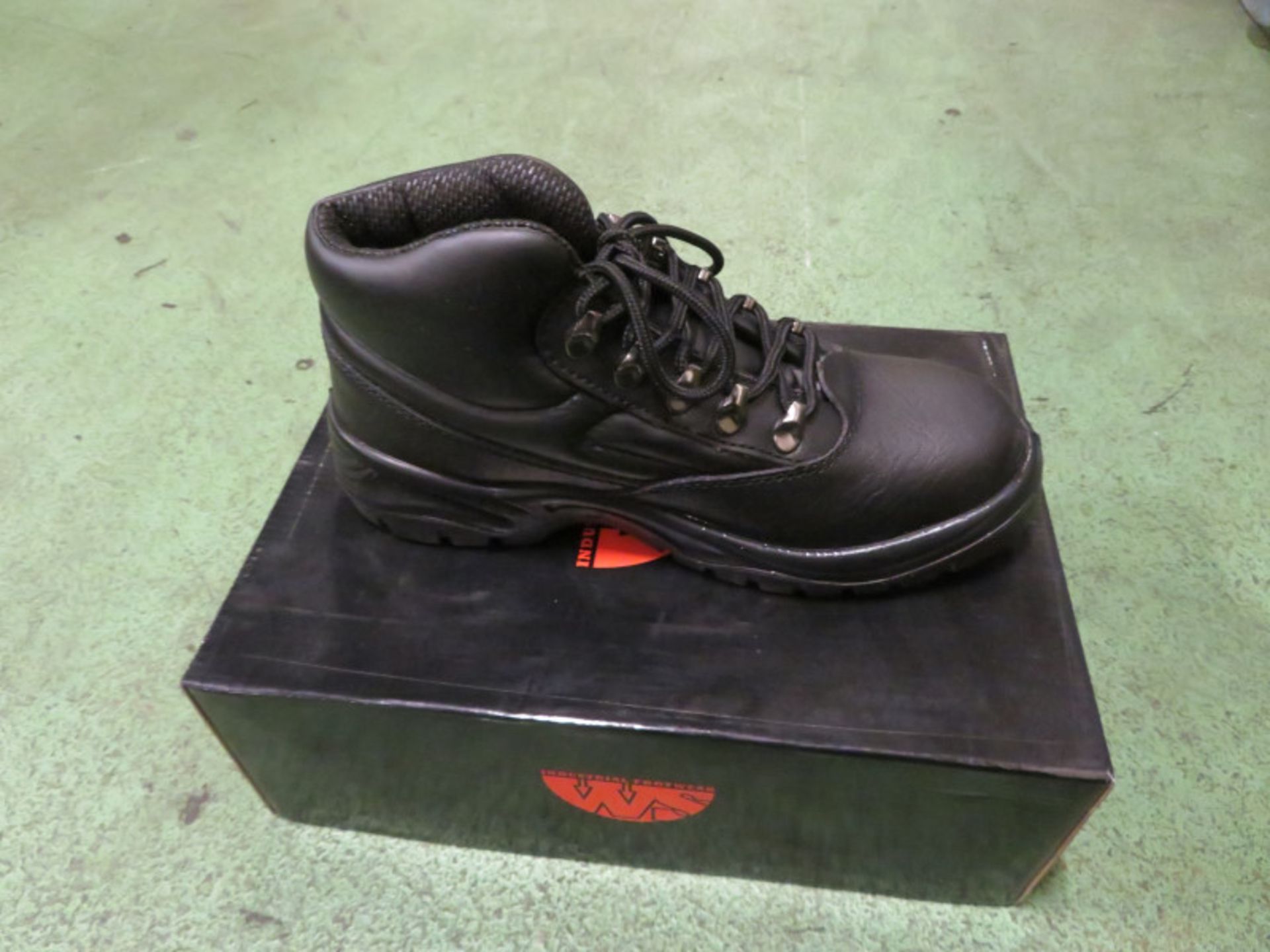 WS industrial footwear SS601SM safety shoe - 7UK