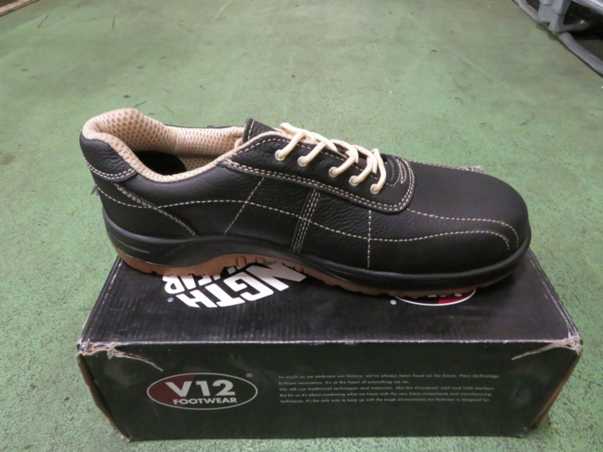 V12 Footwear safety shoe VR660 plumber - 11UK 46euro