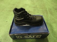 Q-Safe safety boot style QS7031 - 7UK 41euro