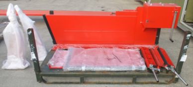 2x Flood barrier assemblies - Lengths - 2050mm & 1000mm