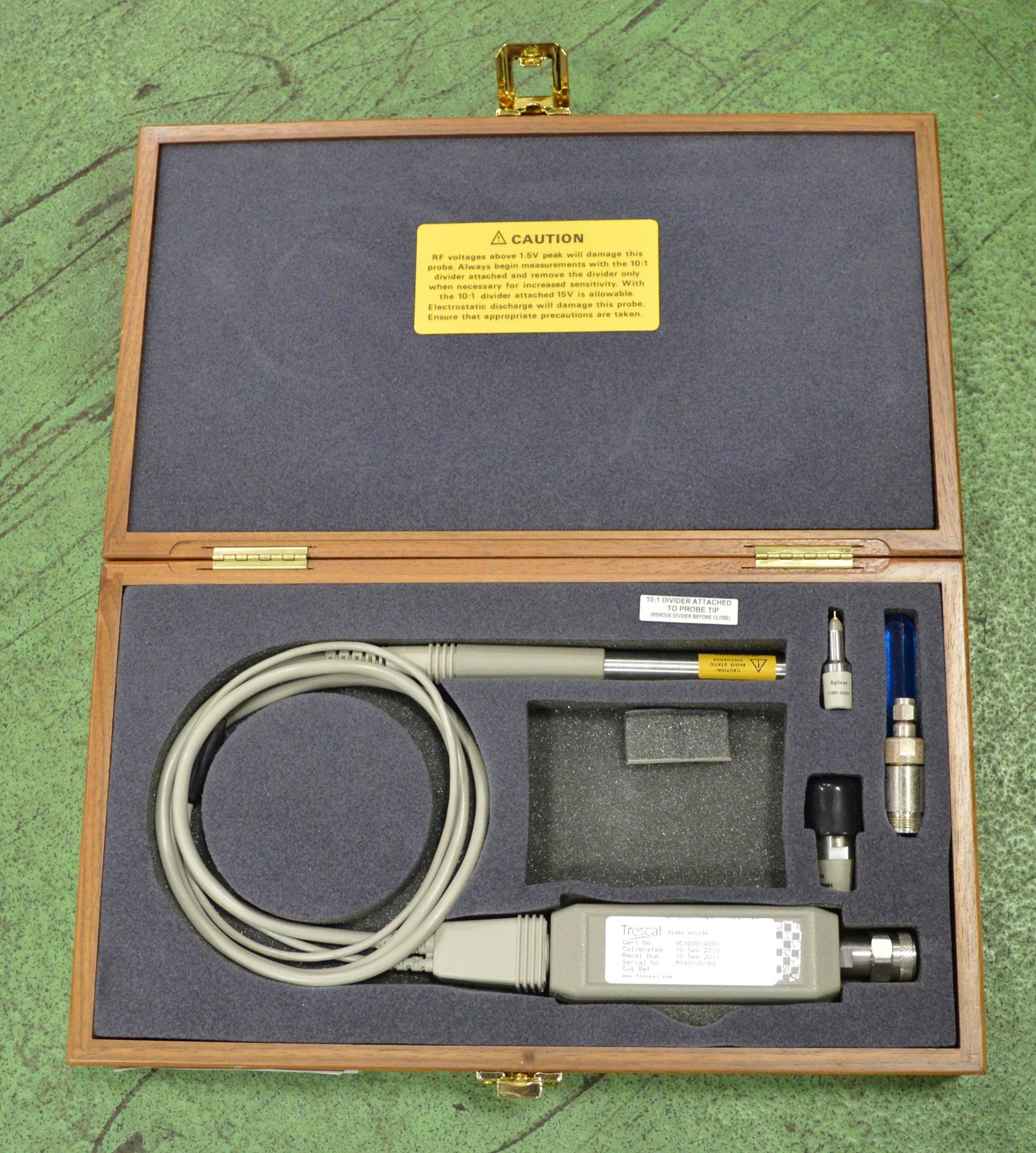 Agilent 85024A High Frequency Probe In Wood Case (Incomplete)