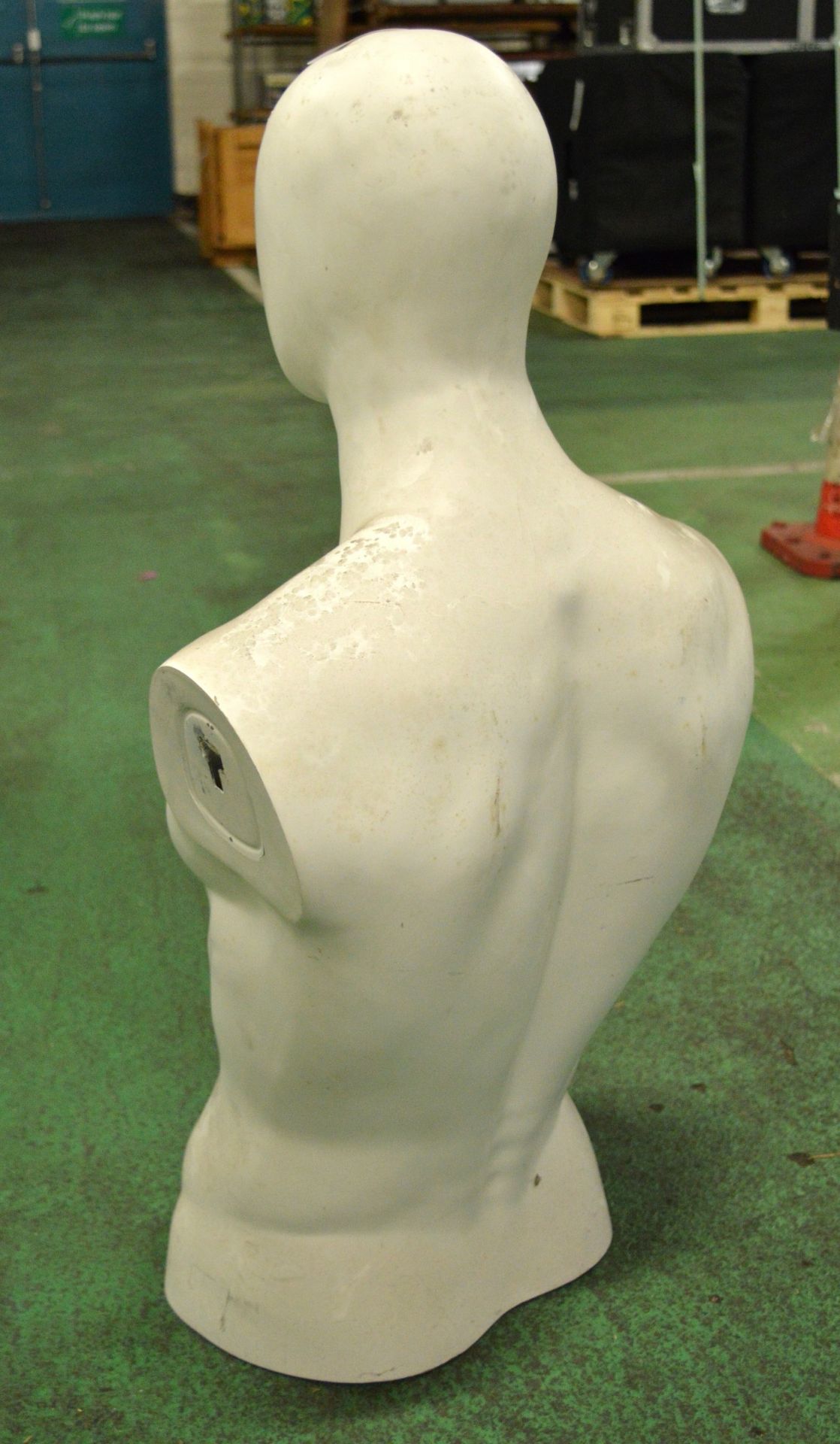 Upper body mannequin - Image 3 of 3