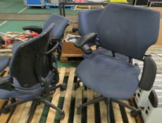 4x Office chairs