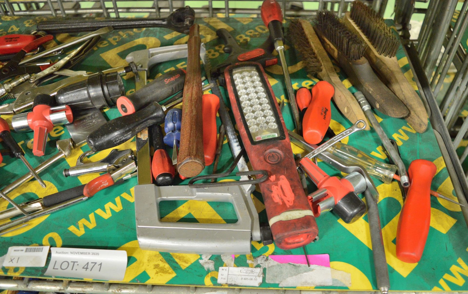 Various Hand Tools inc. Screwdrivers, Hammers & Hacksaws - Image 3 of 3