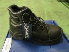 Q-Safe safety boot style QS7031 - 7UK 41euro