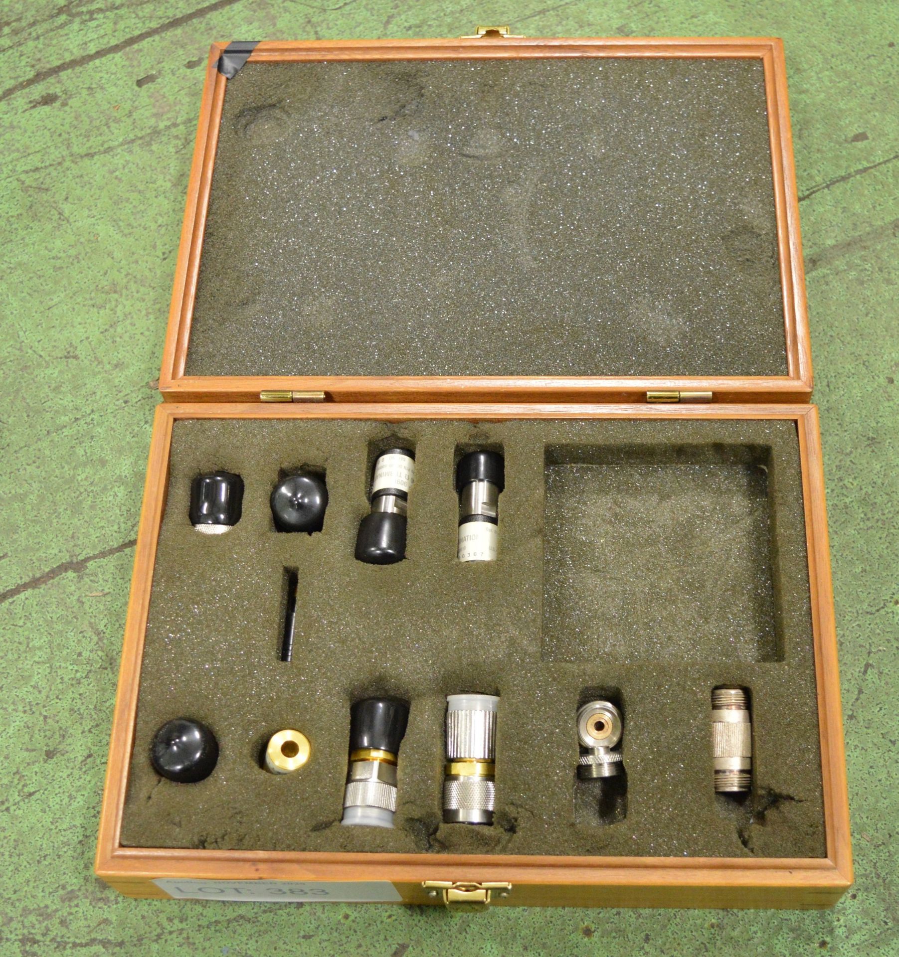 HP 85032B Calibration Kit In a Wooden Box (Incomplete)