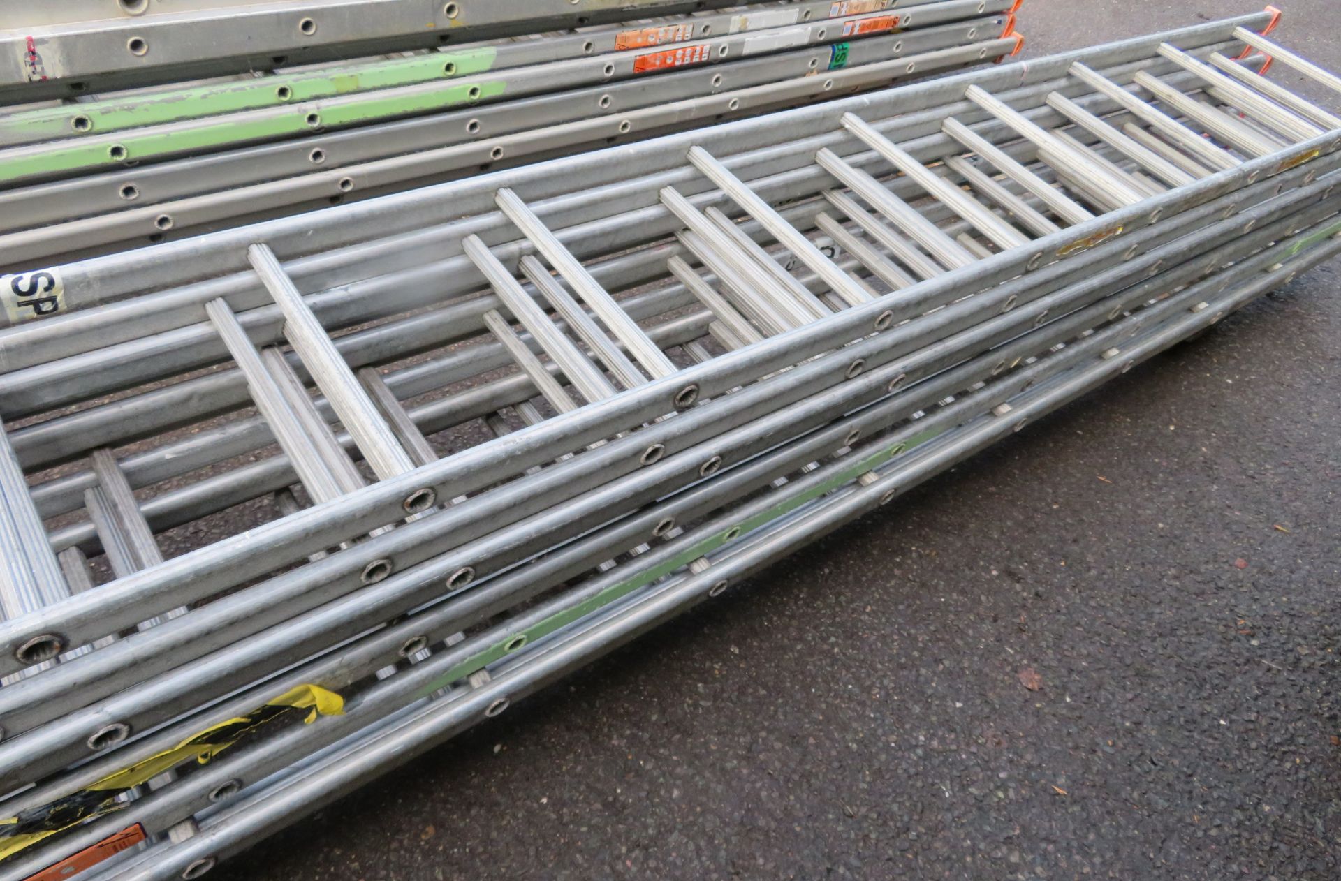 10x Aluminium 3.8m 13 Rung Scaffolding Ladder. - Image 4 of 4