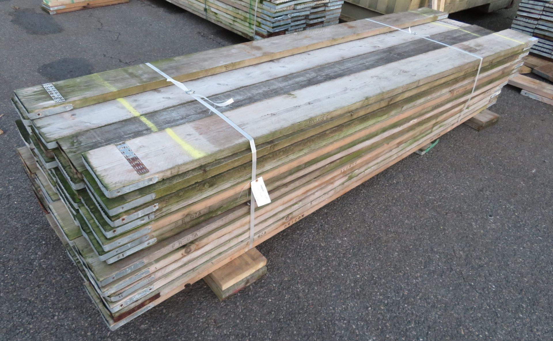 50x 10ft Wooden Scaffolding Board. - Image 2 of 5