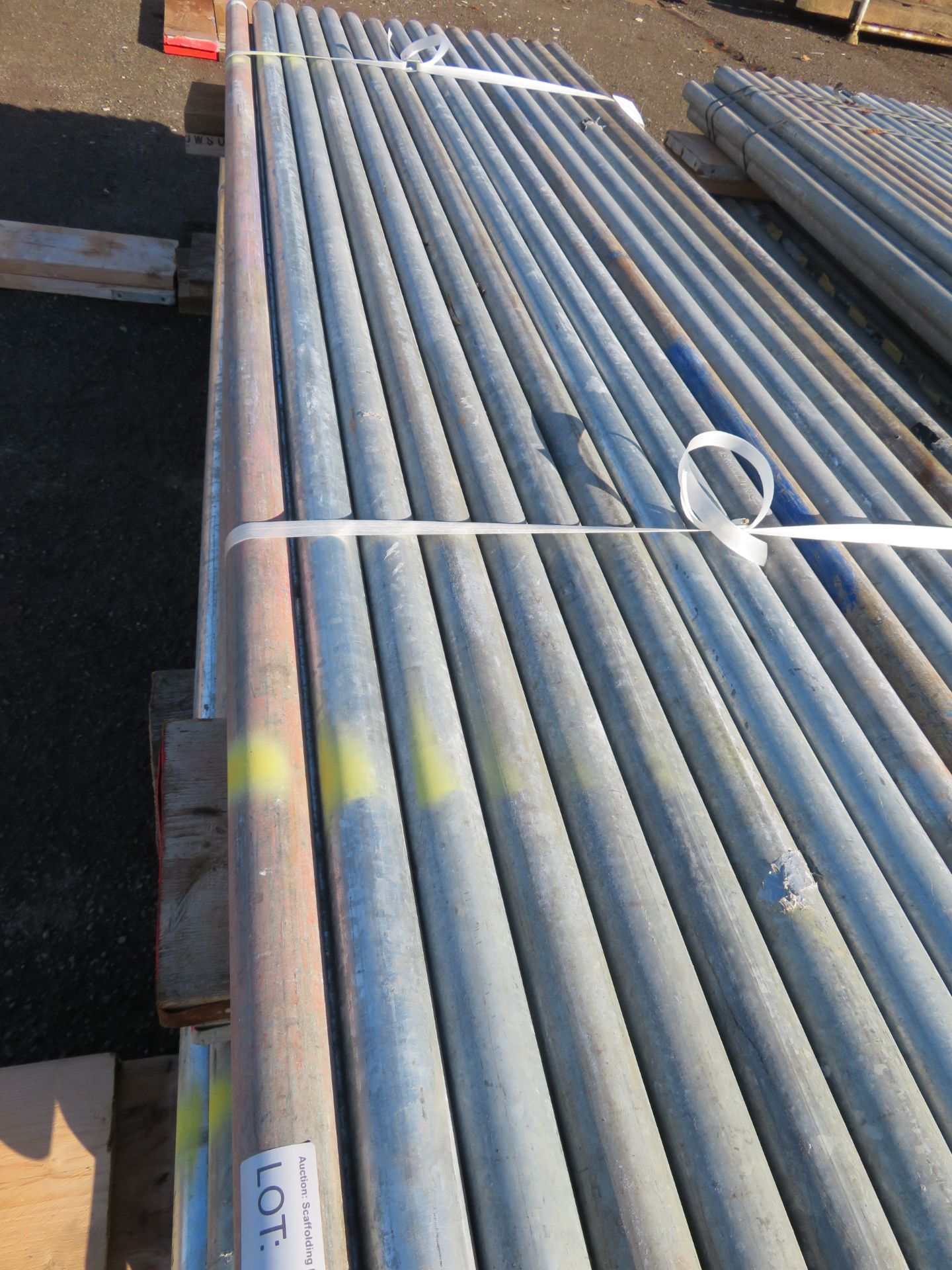 150x 8ft Galvanised Steel Scaffolding Poles 48mm Diameter x 4mm Thick. - Image 4 of 4