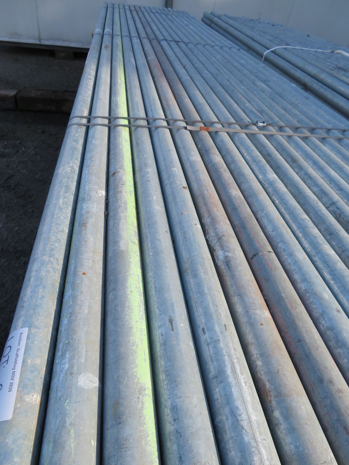 200x 13ft Galvanised Steel Scaffolding Poles 48mm Diameter x 4mm Thick. - Image 4 of 4