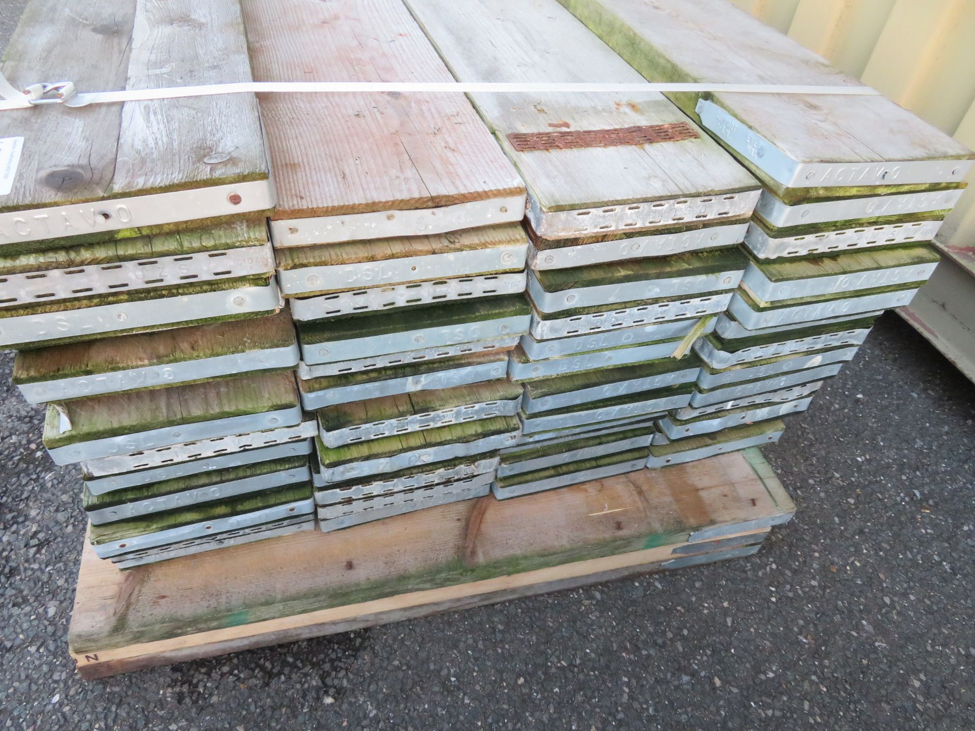50x 8ft Wooden Scaffolding Board. - Image 3 of 3