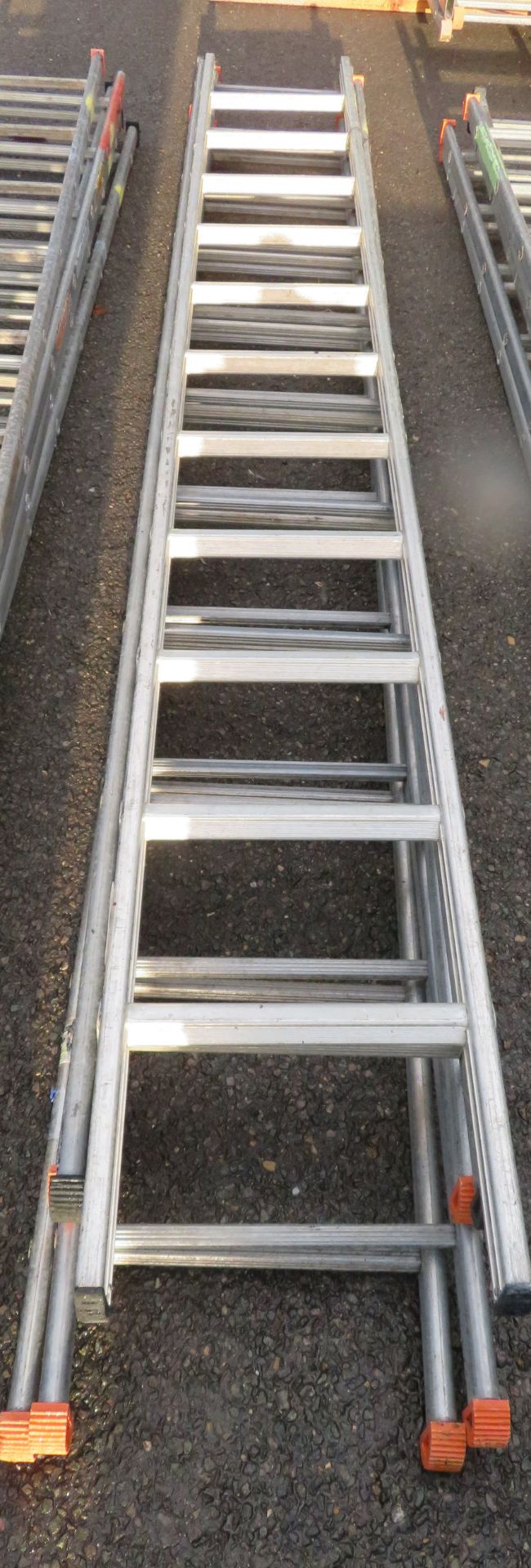 5x Aluminium 3m 10 Rung Scaffolding Ladder.