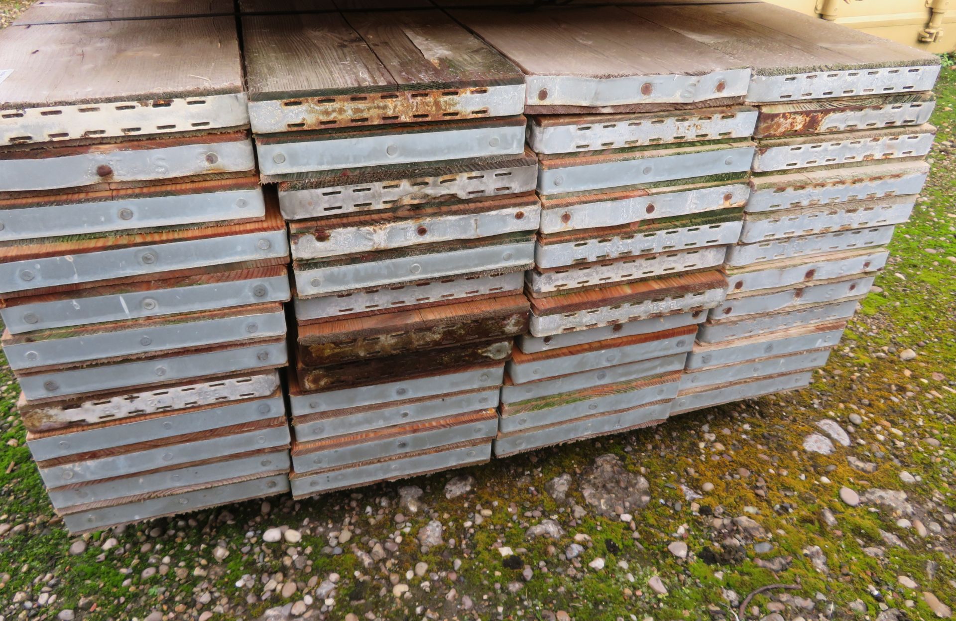 48x 10ft Wooden Scaffolding Board. Please Note There Is A £10 Loading Charge On This Lot. - Image 3 of 4